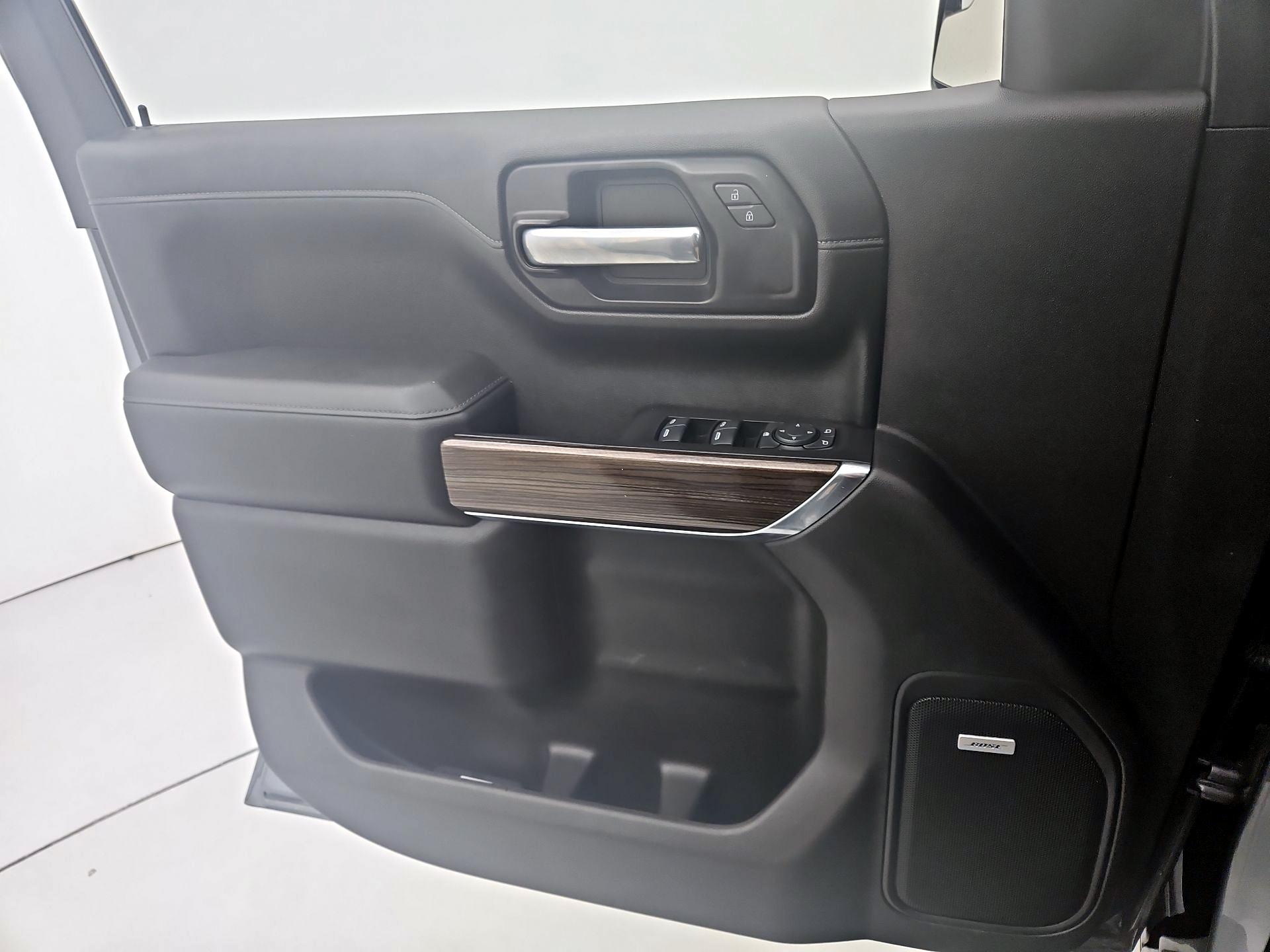 Thumbnail: 2021 Chevrolet Silverado 1500 - 12
