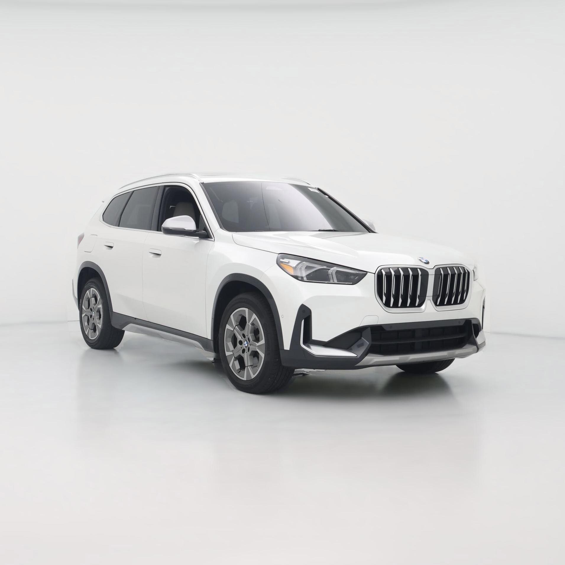 Thumbnail: 2023 BMW X1 - 1
