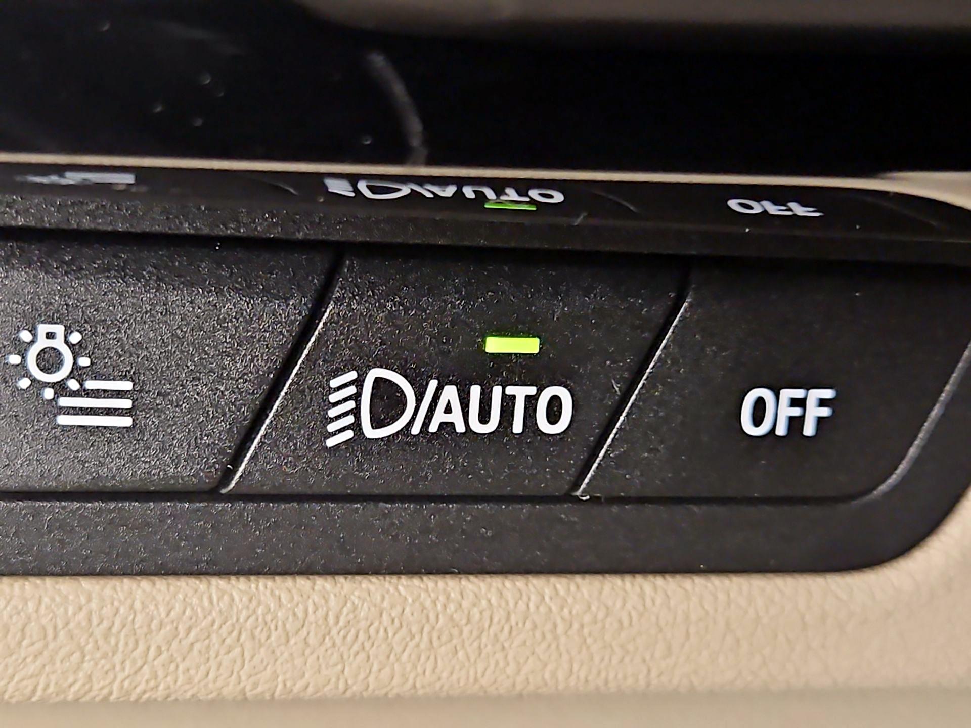 Thumbnail: 2023 BMW X1 - 13