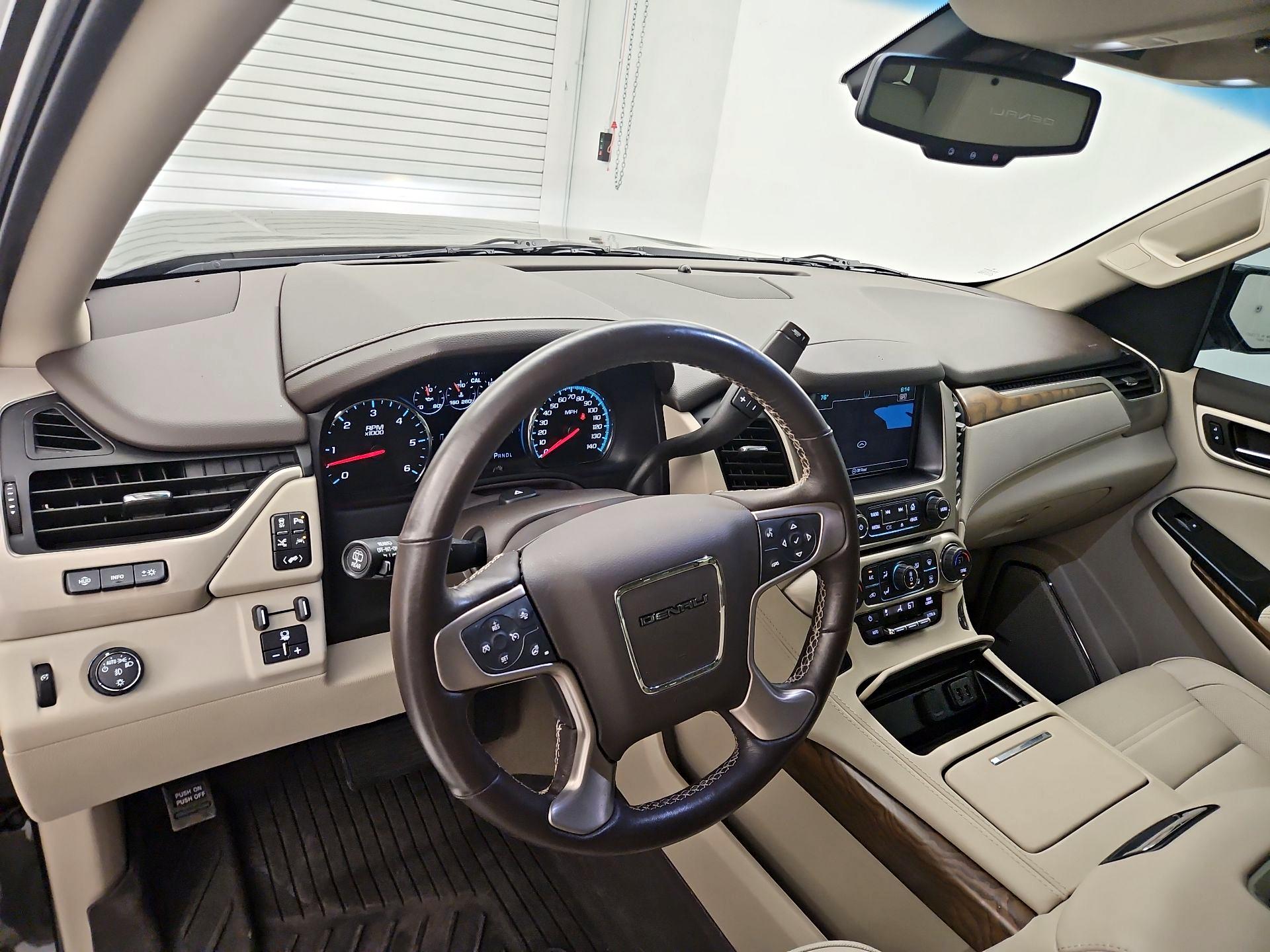 Thumbnail: 2020 GMC Yukon XL - 9
