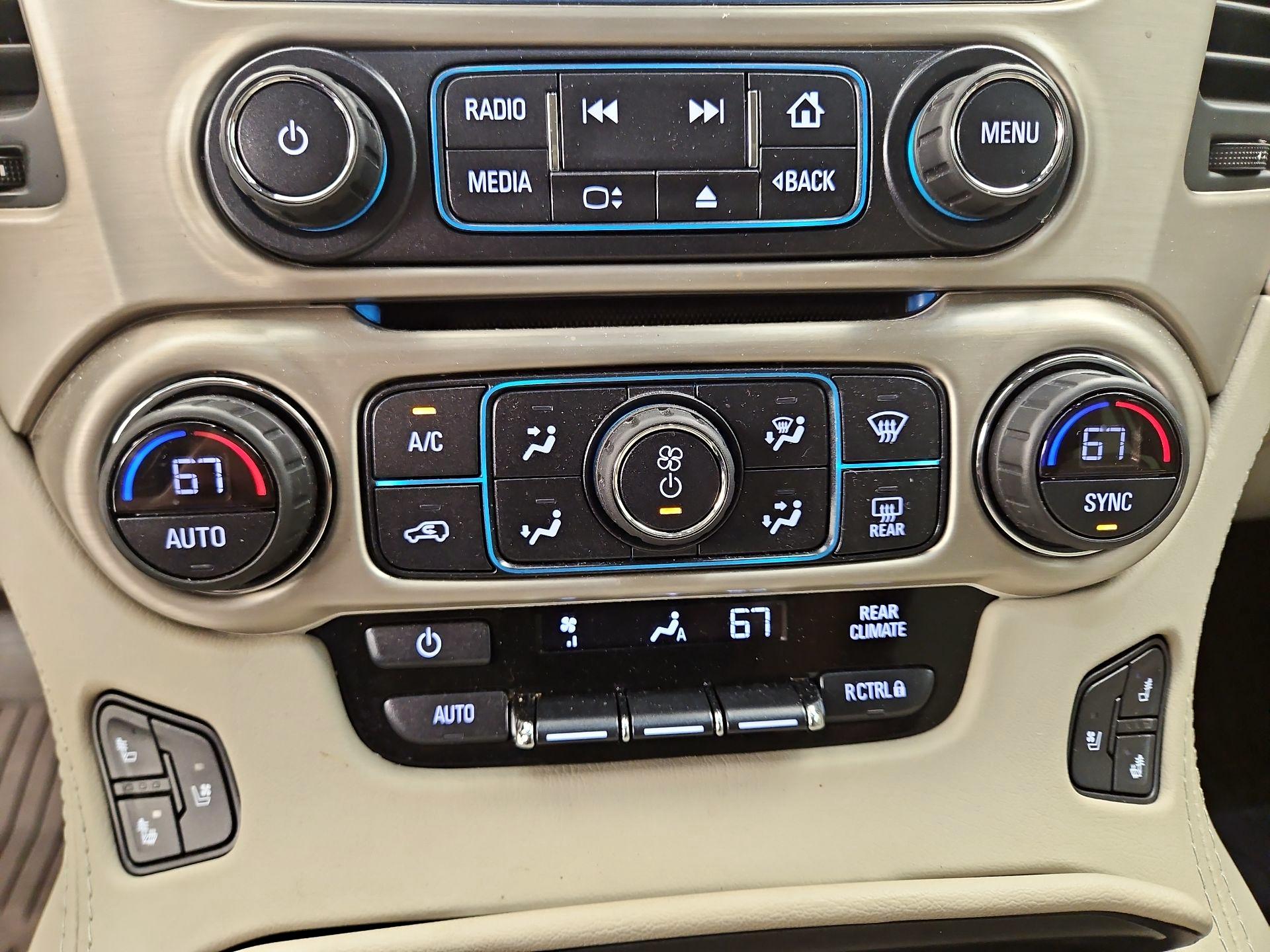 Thumbnail: 2020 GMC Yukon XL - 17