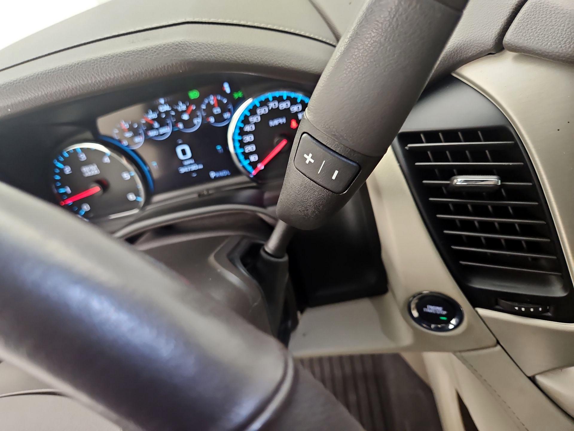Thumbnail: 2020 GMC Yukon XL - 18
