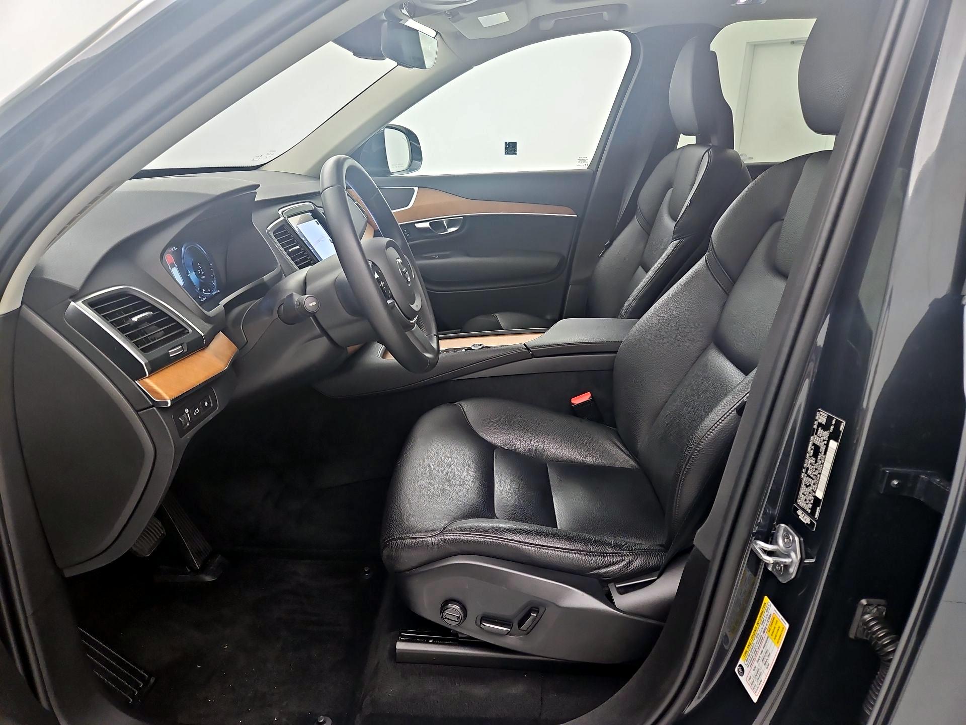Thumbnail: 2021 Volvo XC90 - 11