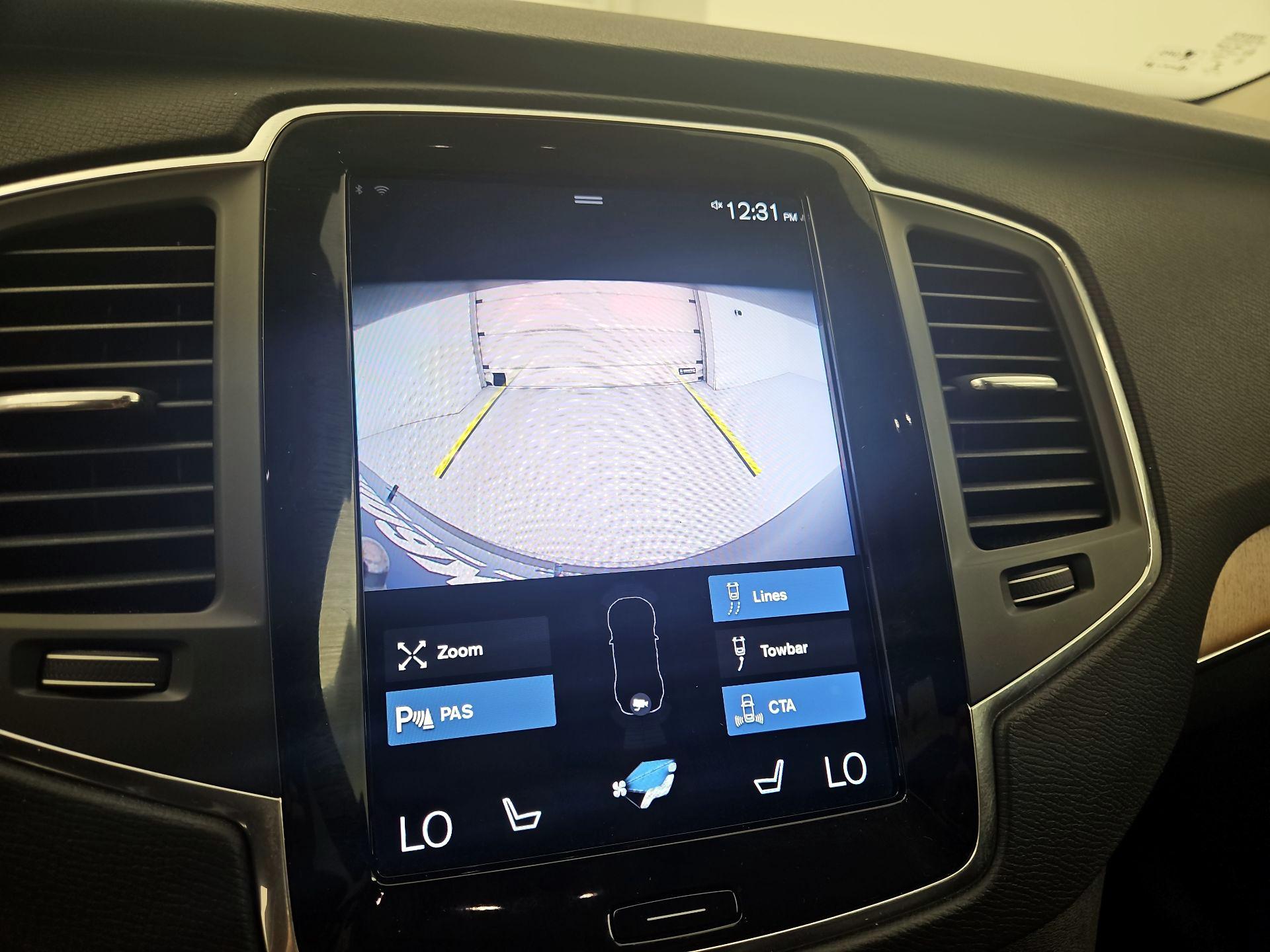 Thumbnail: 2021 Volvo XC90 - 15