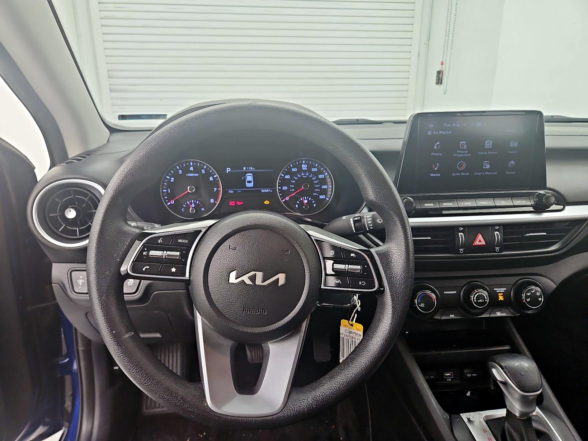 Thumbnail: 2022 Kia Forte - 10