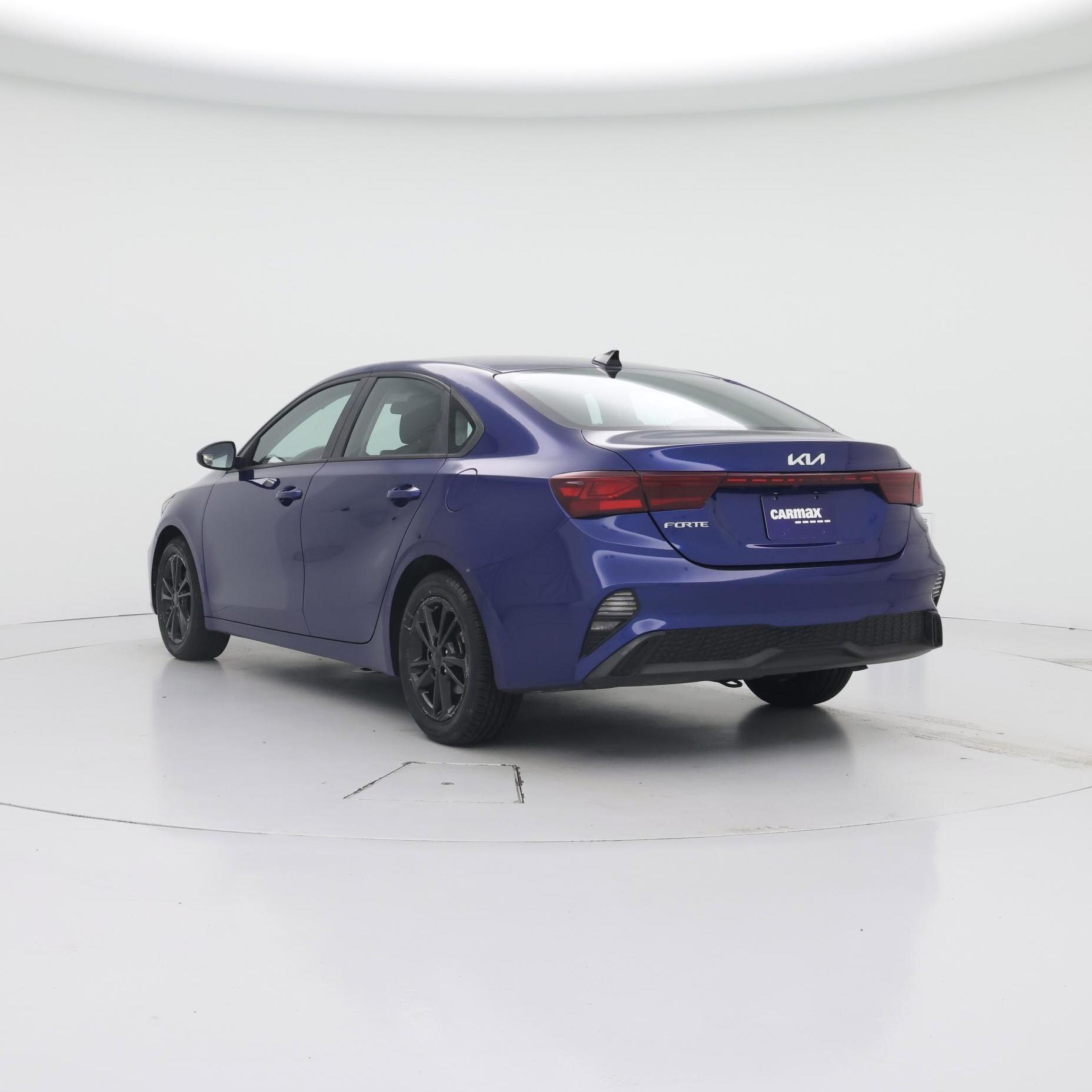 Thumbnail: 2022 Kia Forte - 2
