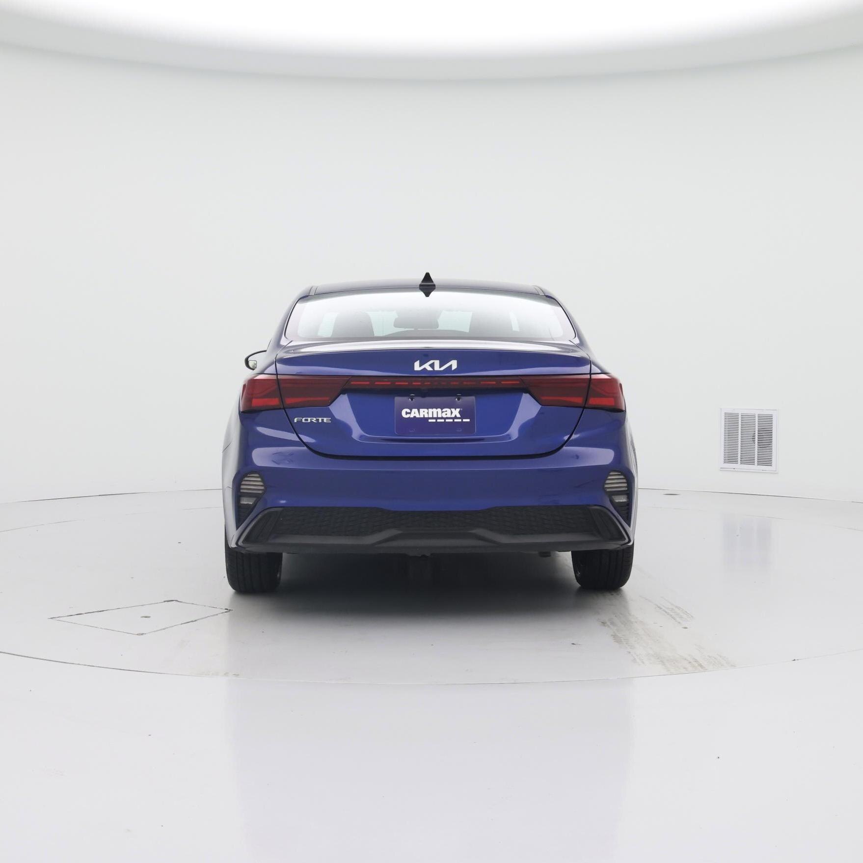 Thumbnail: 2022 Kia Forte - 6