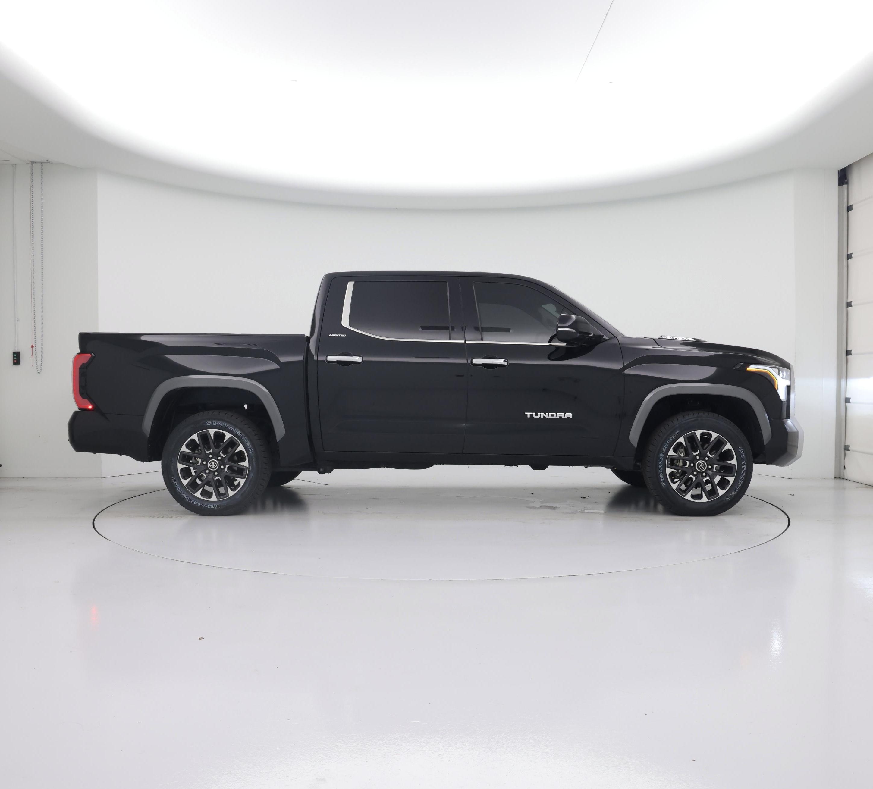Thumbnail: 2023 Toyota Tundra - 7