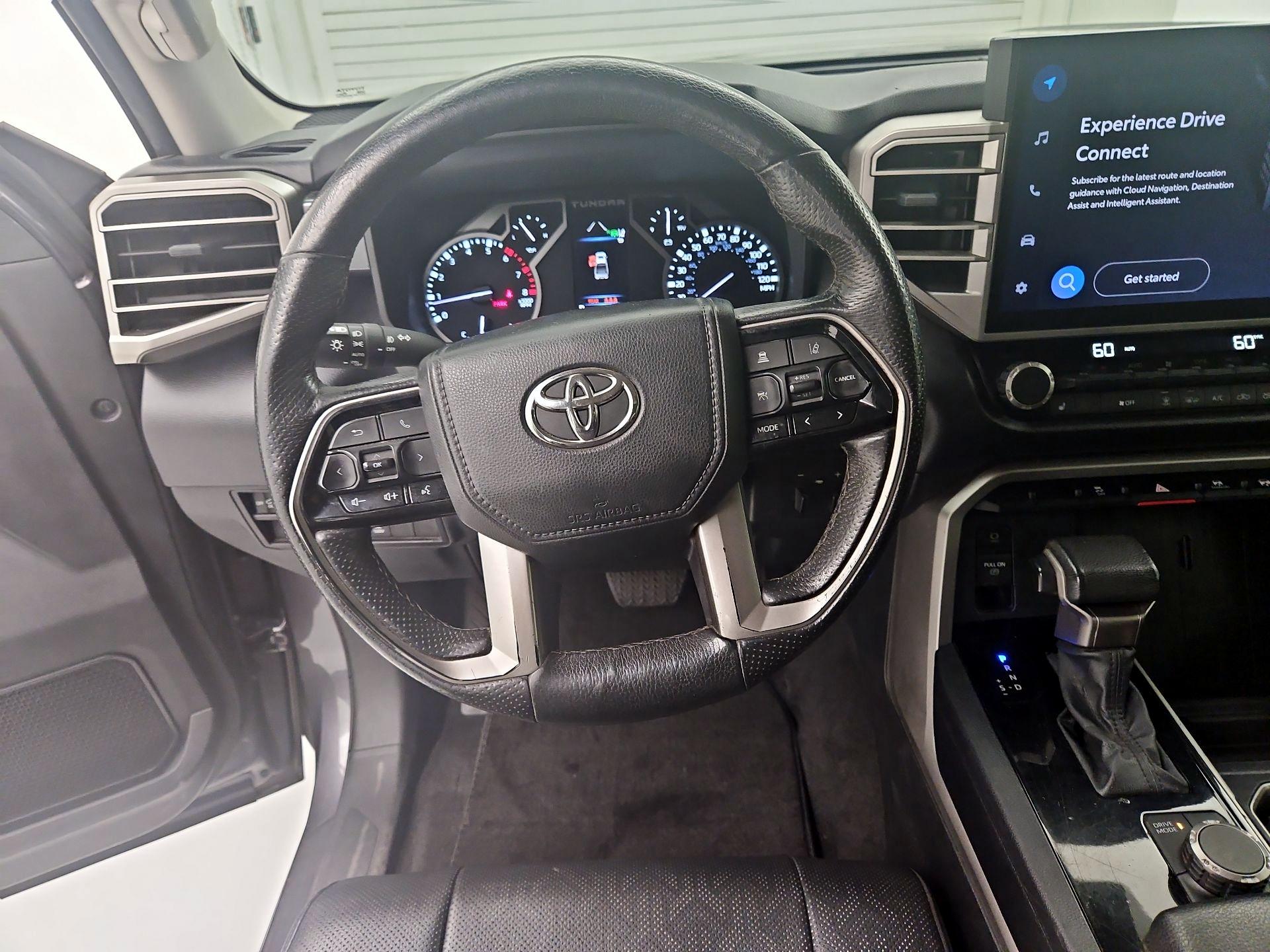 Thumbnail: 2022 Toyota Tundra - 10
