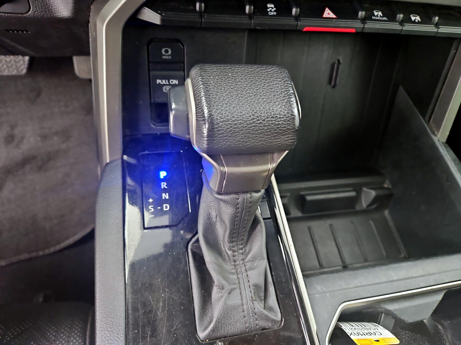 Thumbnail: 2022 Toyota Tundra - 17