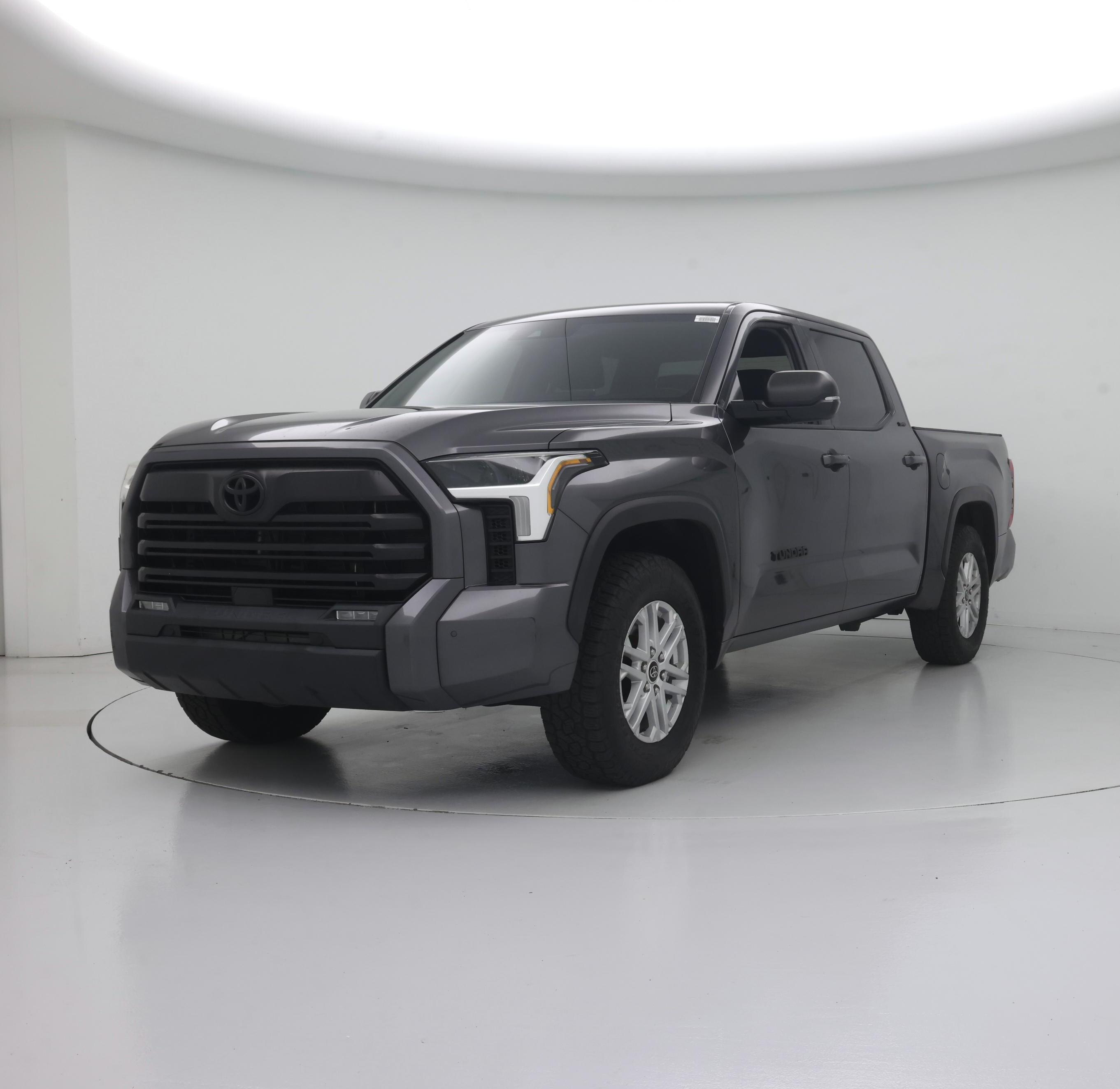 Thumbnail: 2022 Toyota Tundra - 4