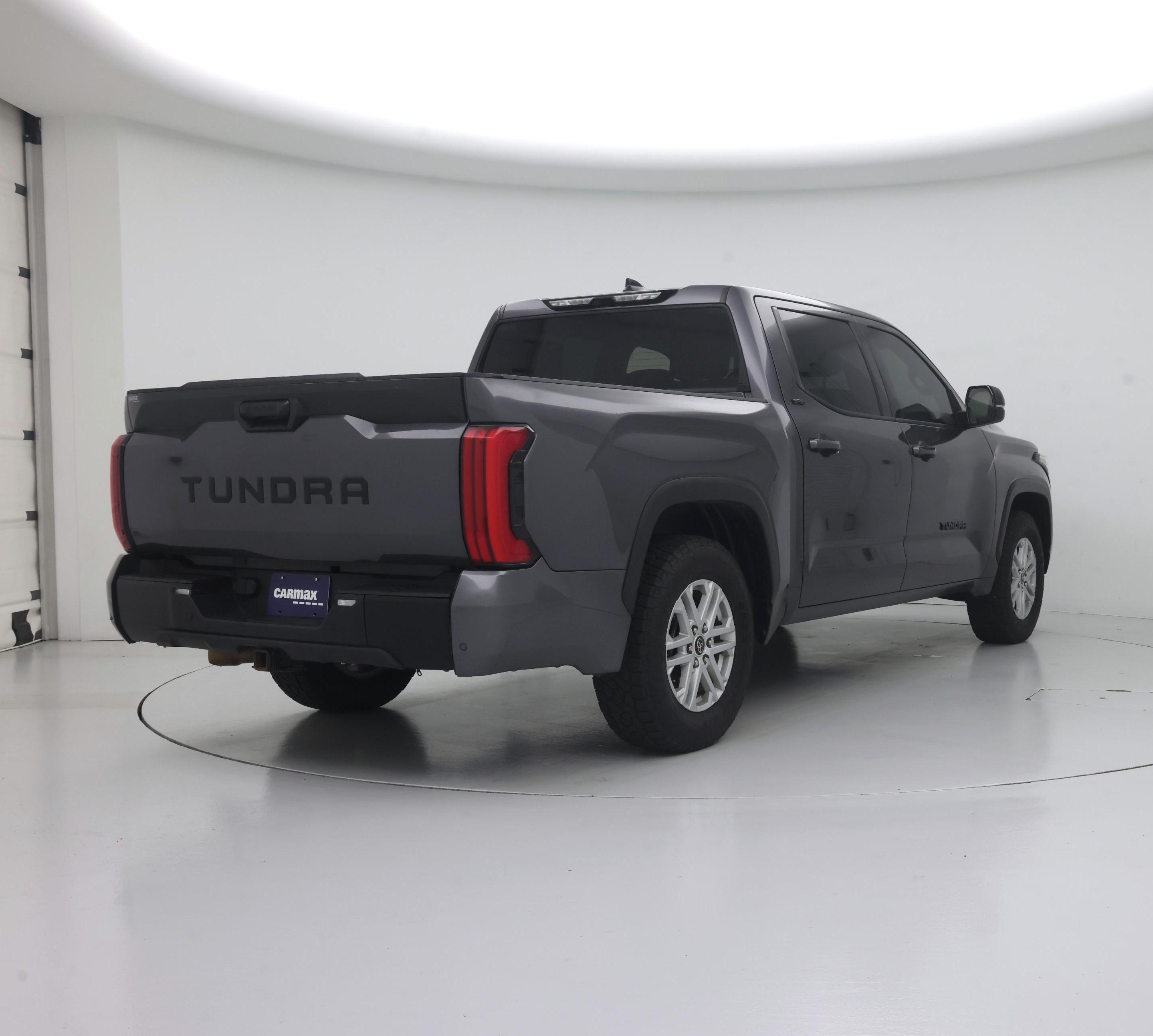 Thumbnail: 2022 Toyota Tundra - 8