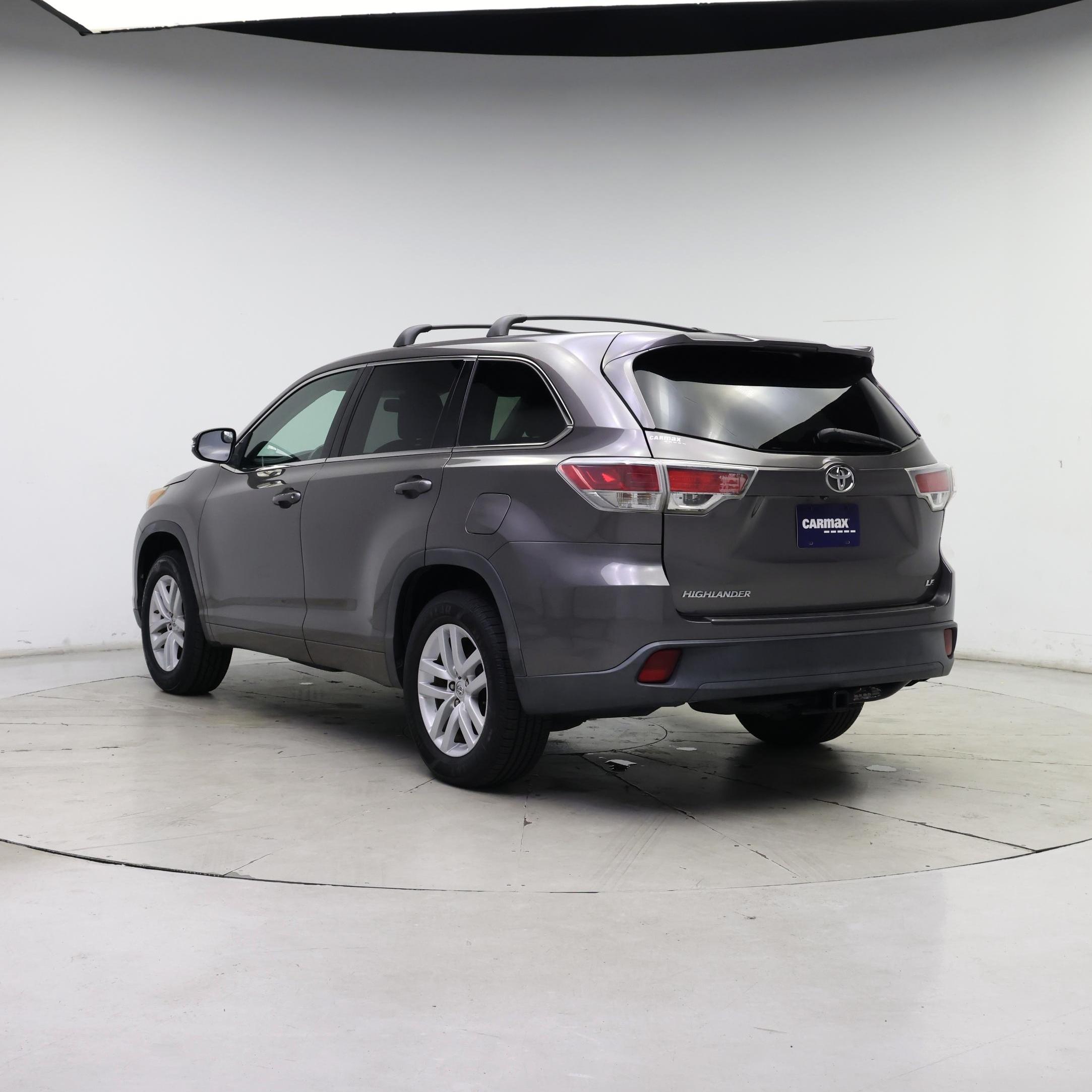 Thumbnail: 2014 Toyota Highlander - 2