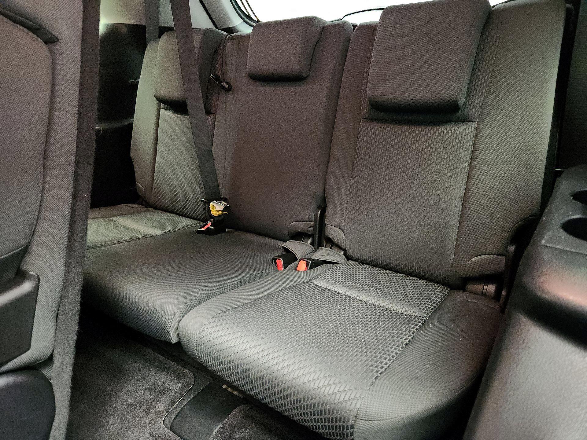 Thumbnail: 2014 Toyota Highlander - 20