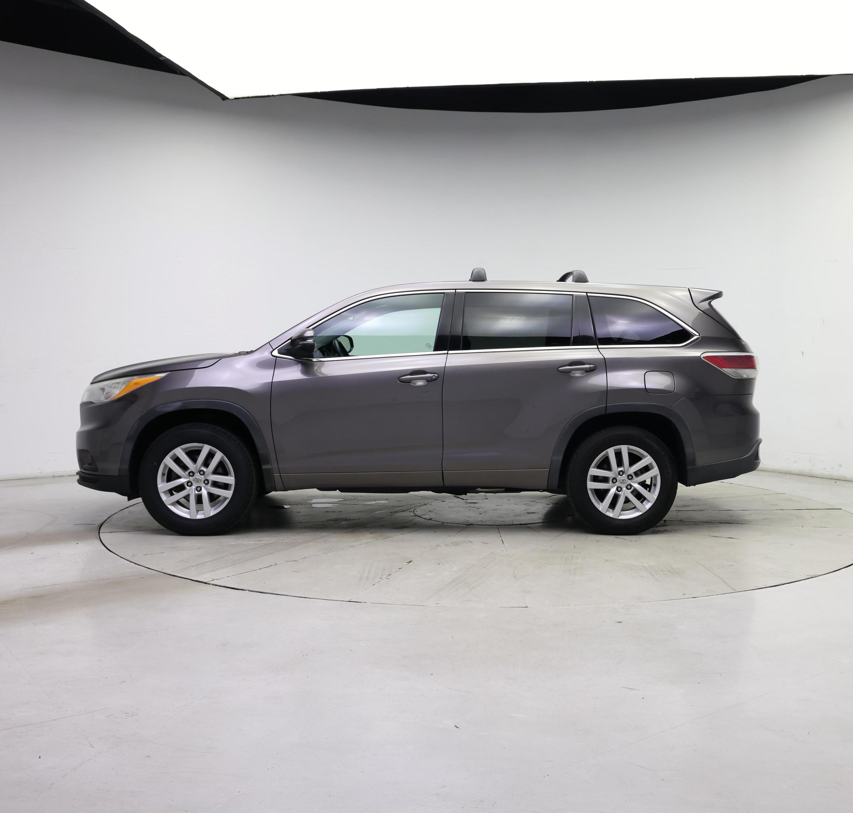 Thumbnail: 2014 Toyota Highlander - 3