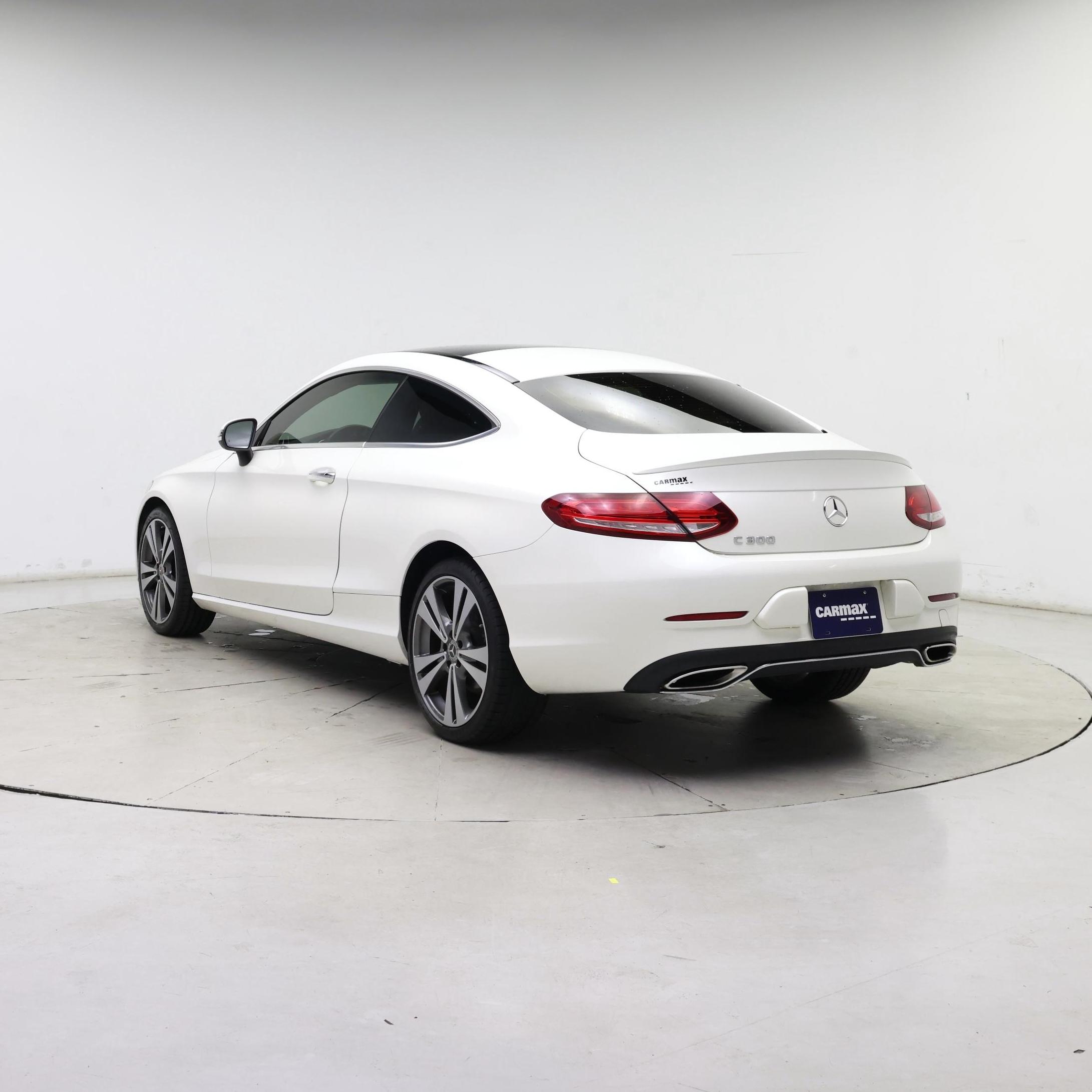 Thumbnail: 2017 Mercedes-Benz C-Class - 2