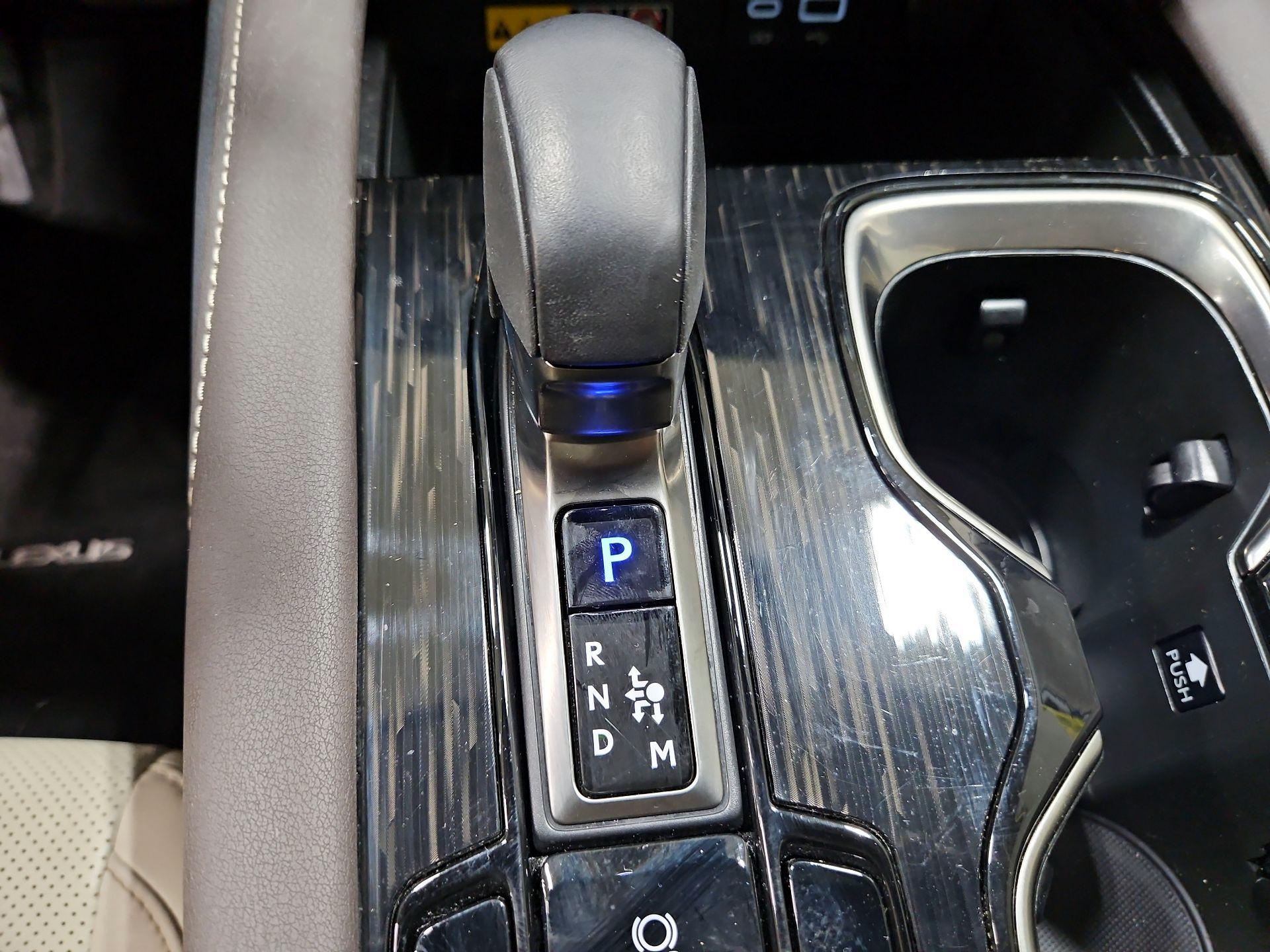 Thumbnail: 2024 Lexus RX - 17