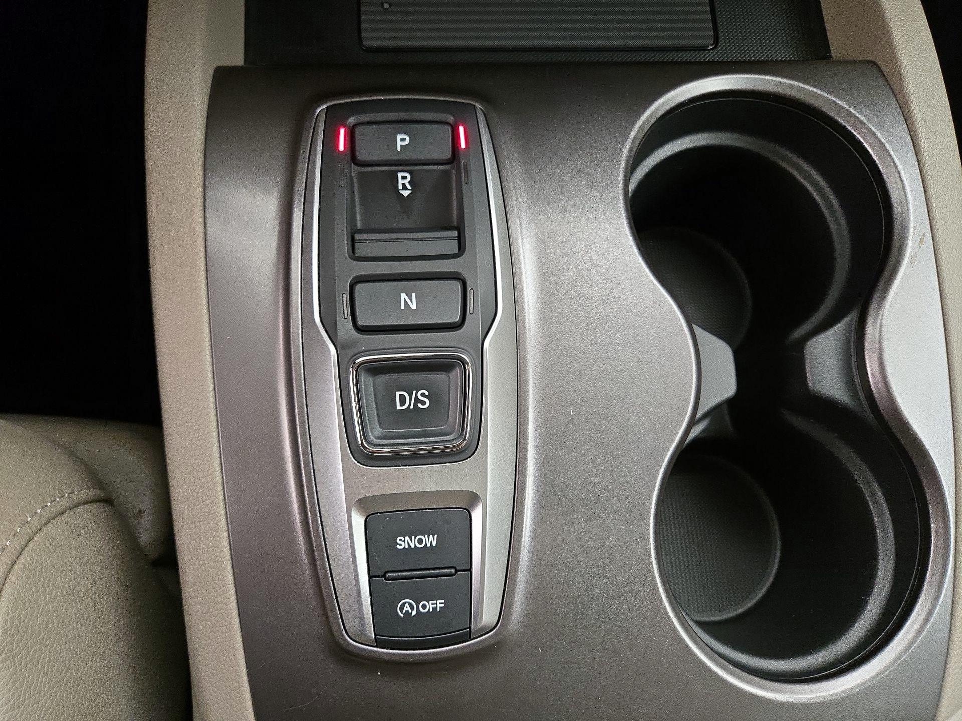 Thumbnail: 2022 Honda Pilot - 17