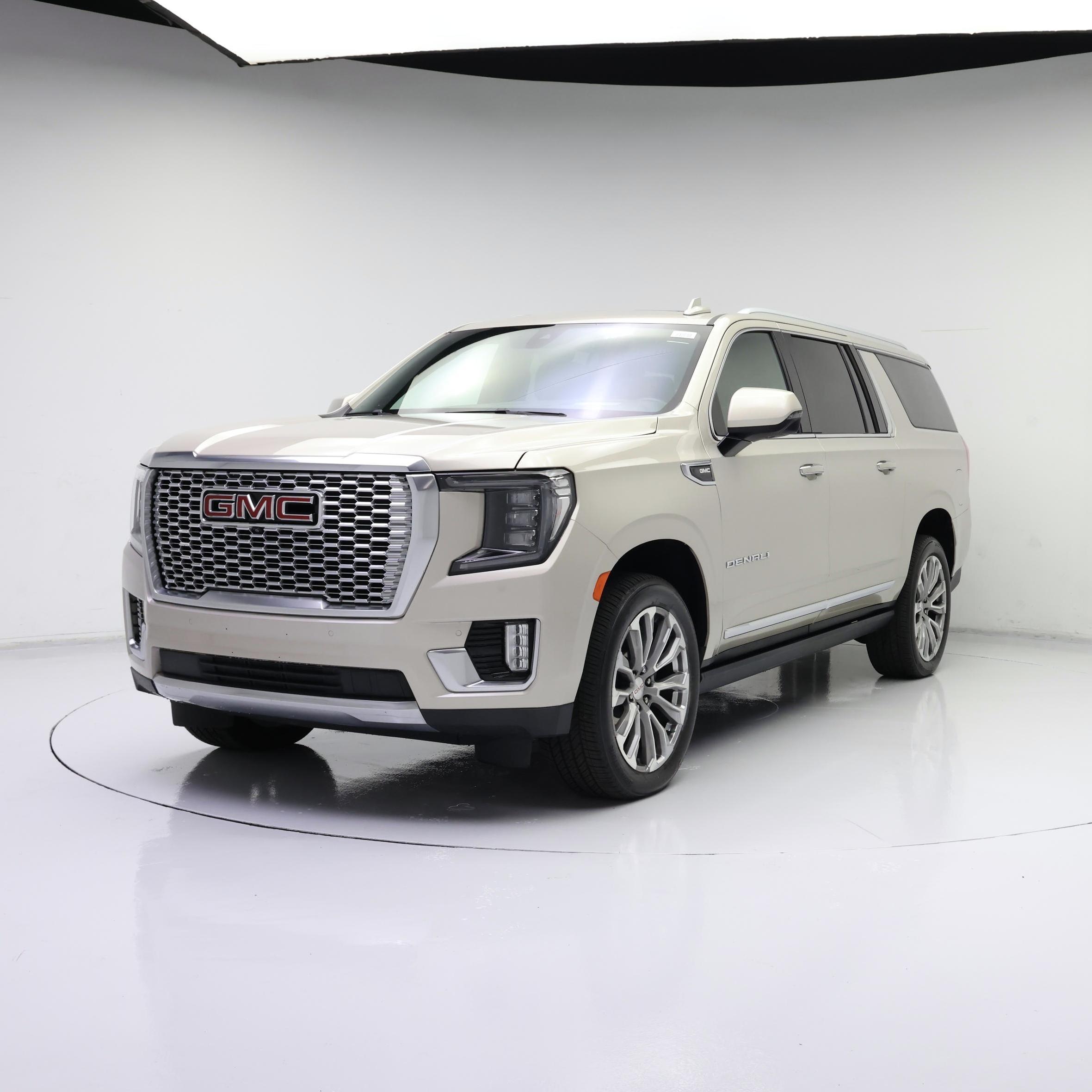 Thumbnail: 2021 GMC Yukon XL - 4