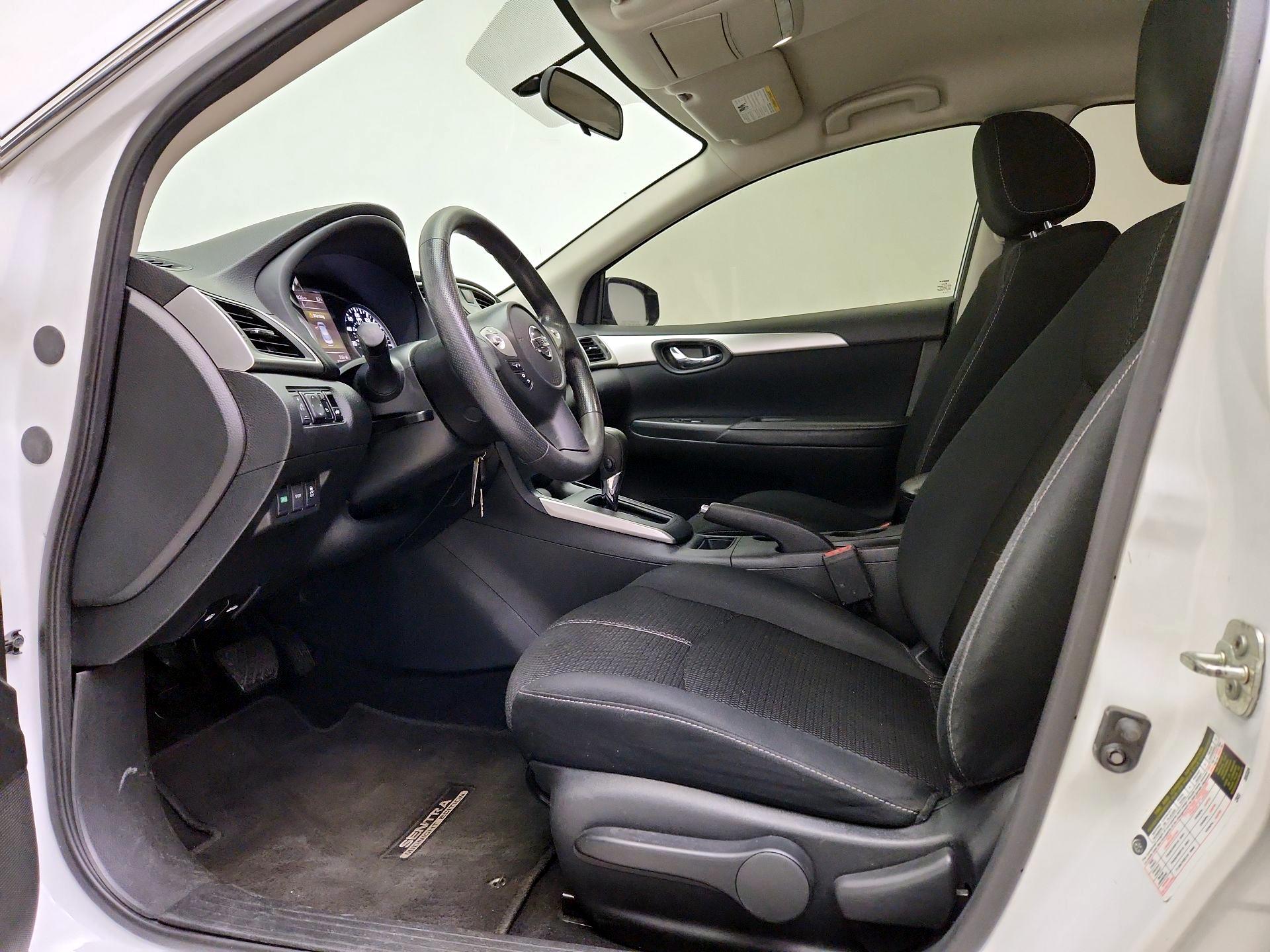 Thumbnail: 2018 Nissan Sentra - 11
