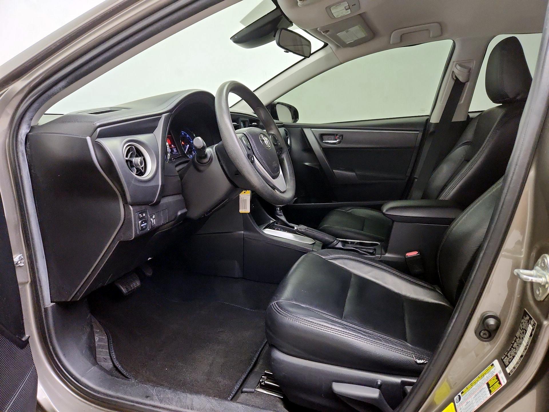 Thumbnail: 2018 Toyota Corolla - 11