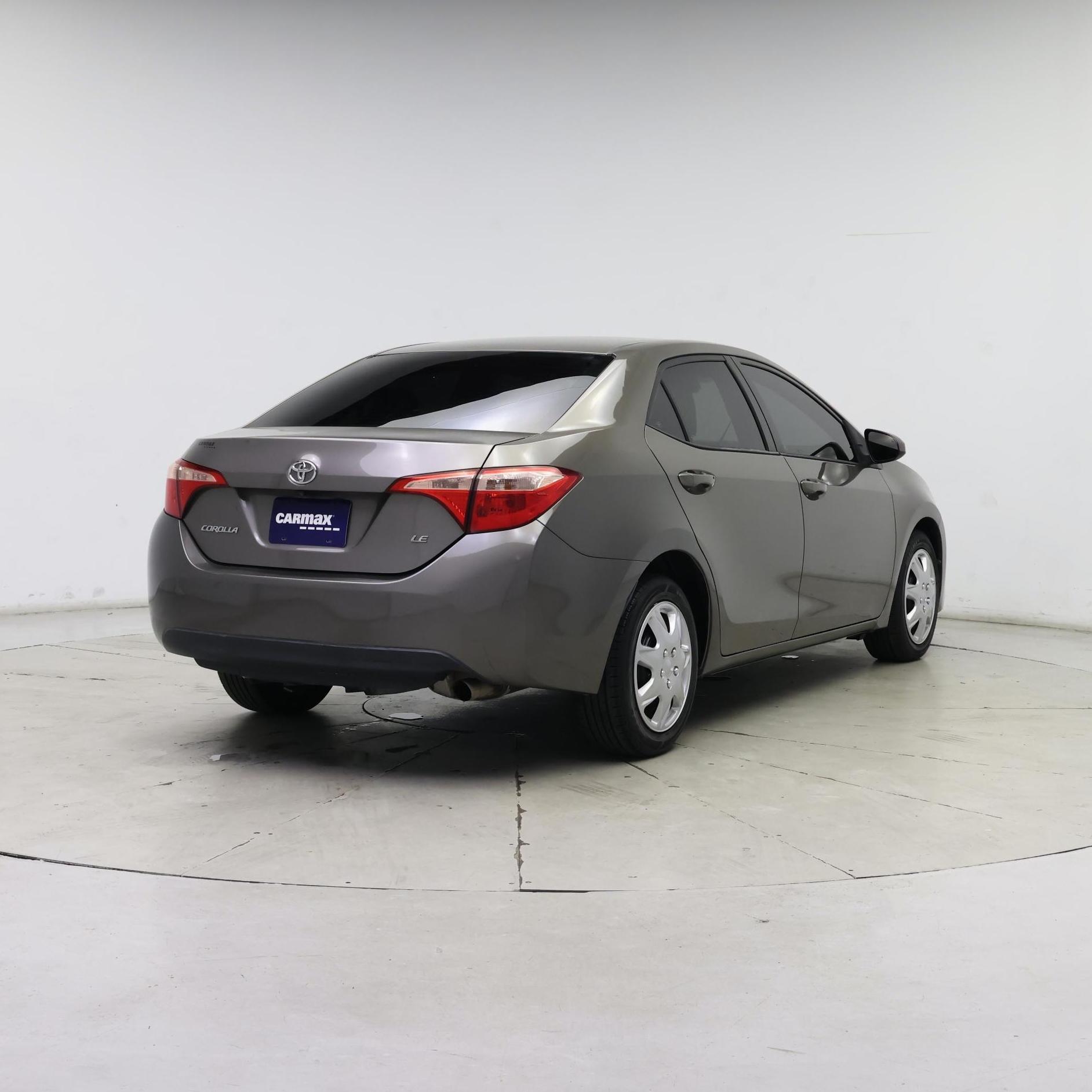 Thumbnail: 2018 Toyota Corolla - 8
