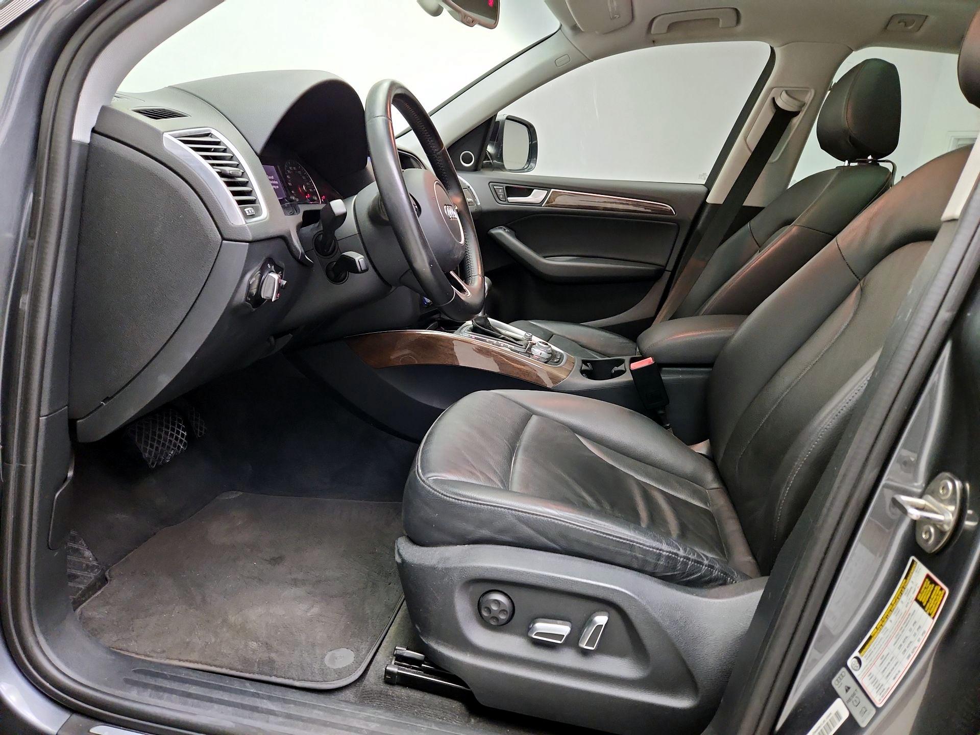 Thumbnail: 2016 Audi Q5 - 11