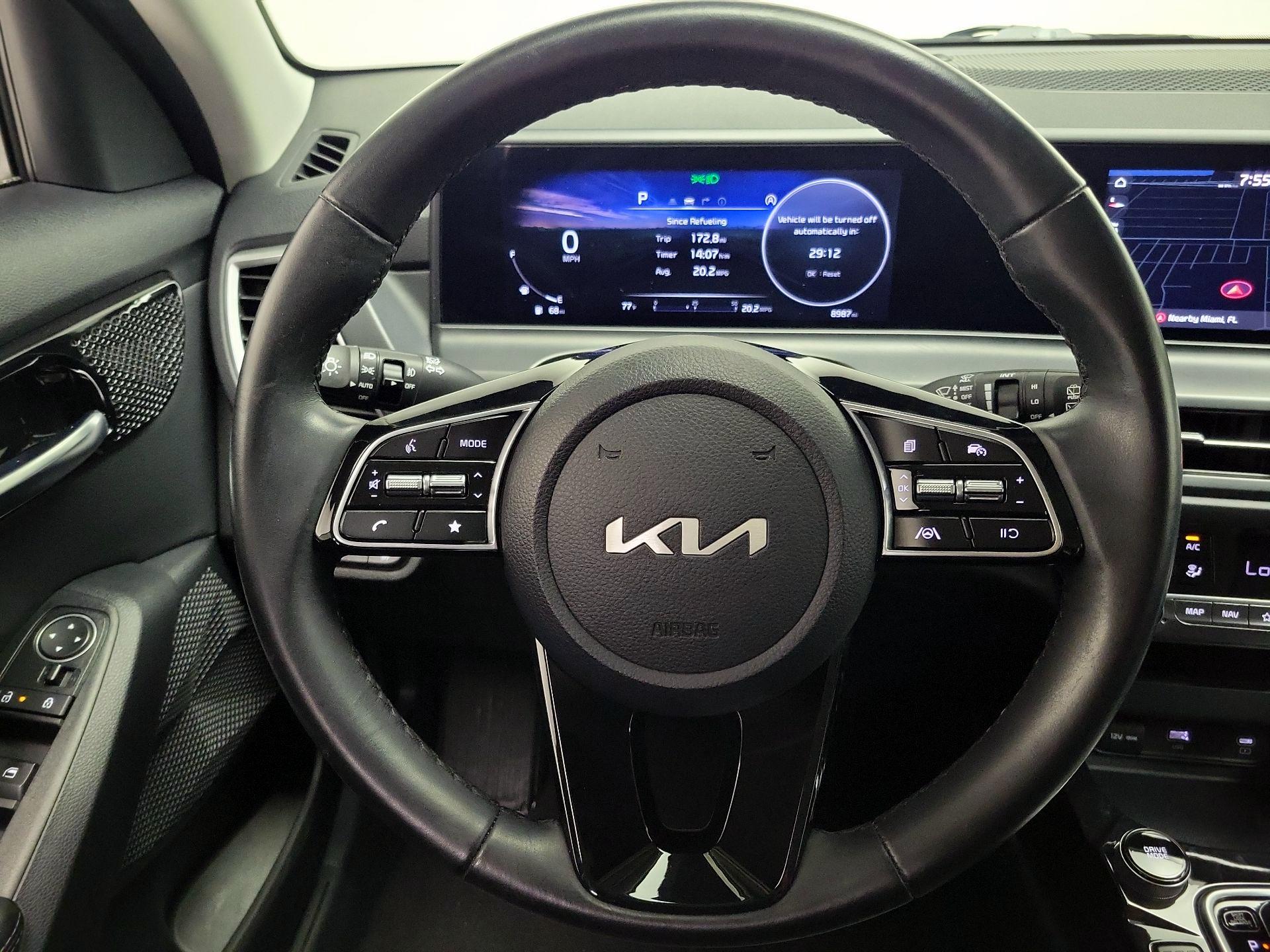 Thumbnail: 2024 Kia Seltos - 10