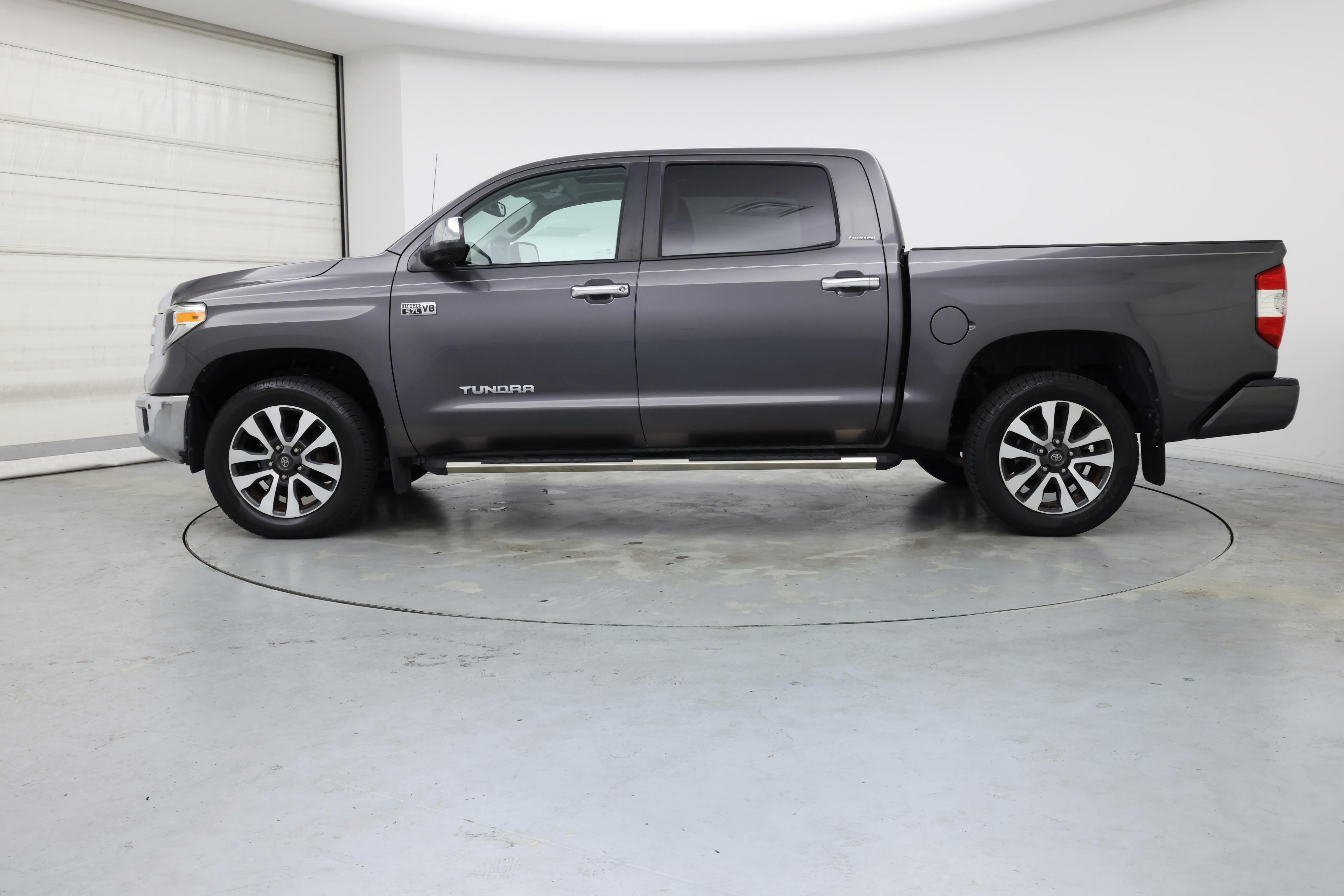 Thumbnail: 2018 Toyota Tundra - 3