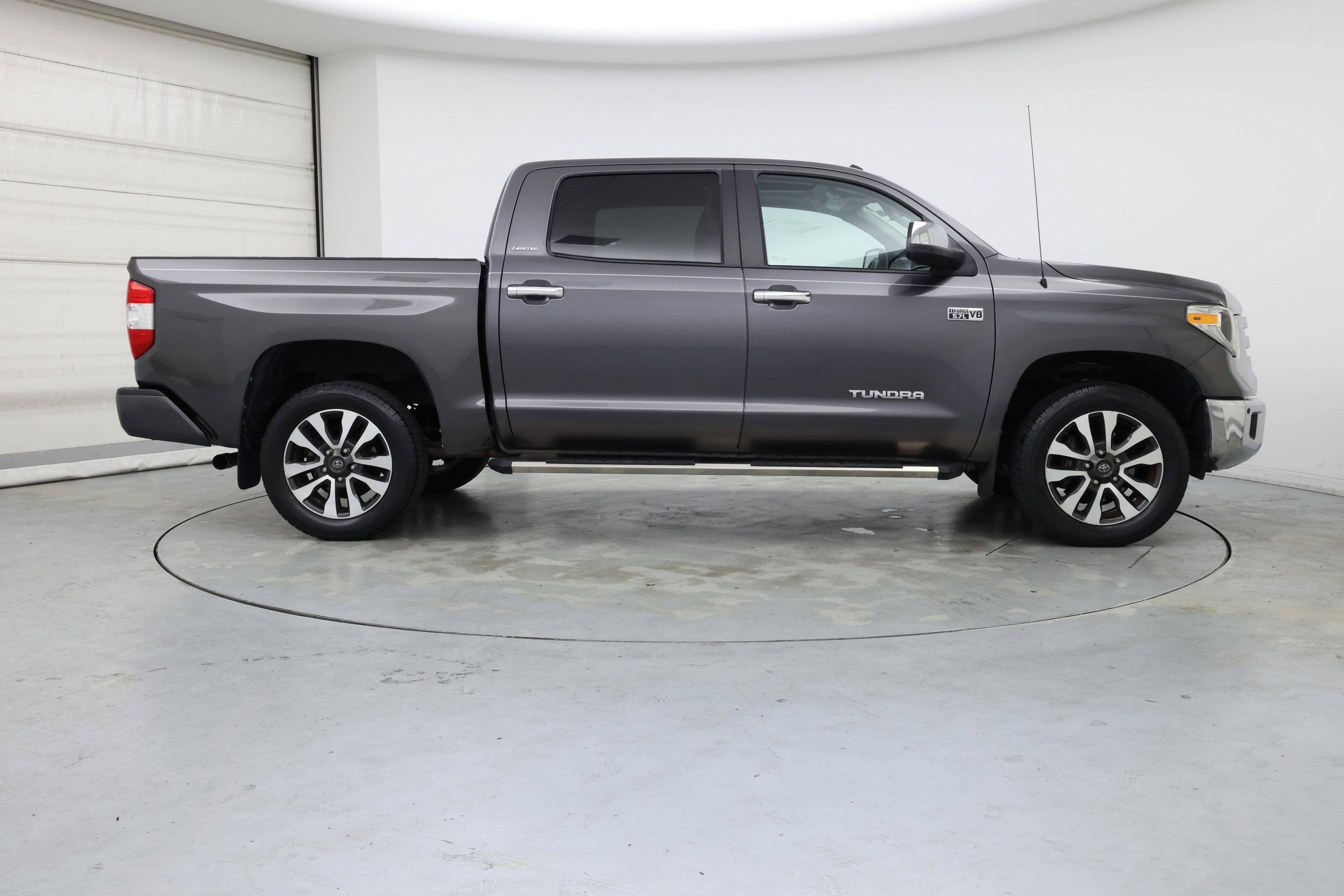 Thumbnail: 2018 Toyota Tundra - 7