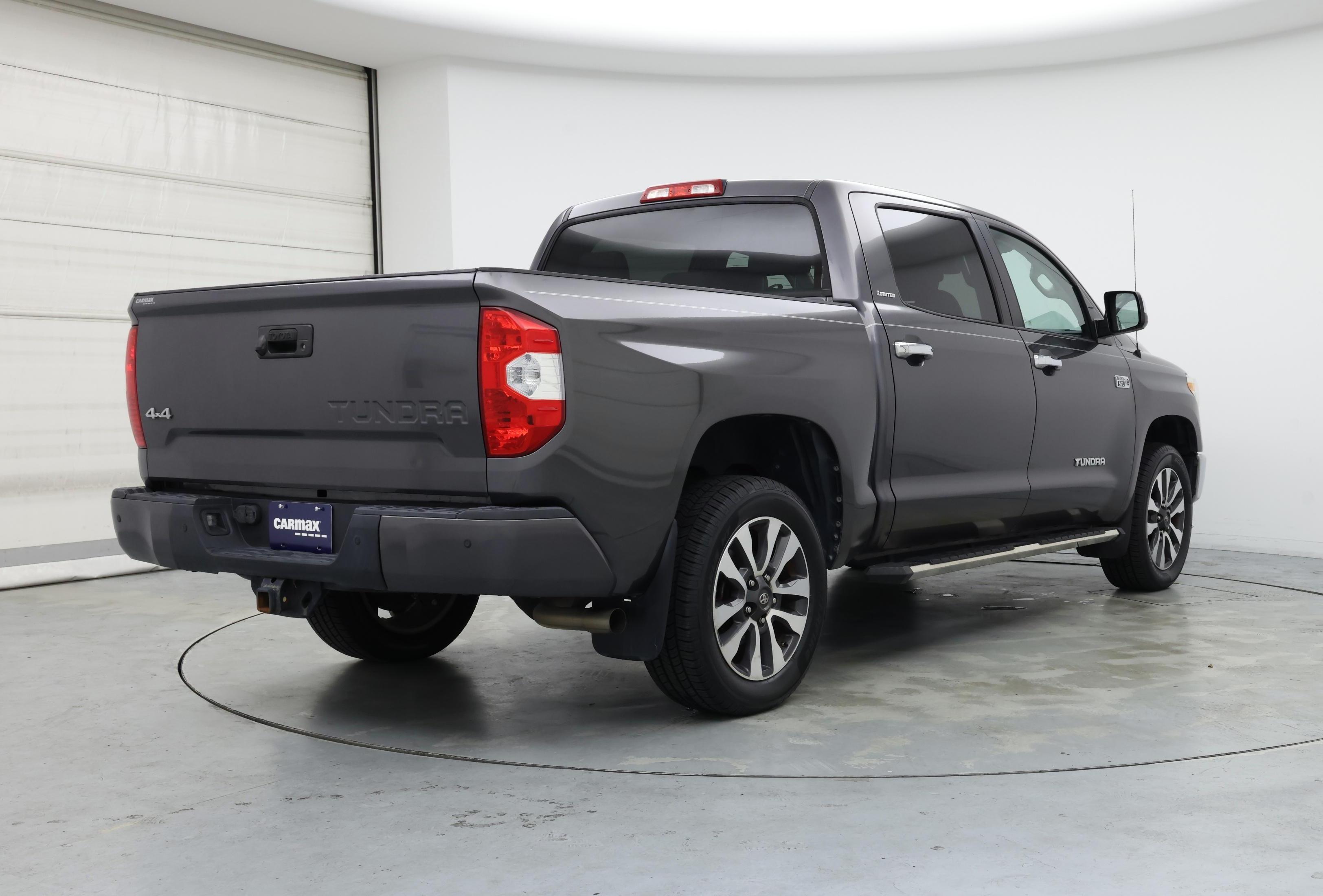 Thumbnail: 2018 Toyota Tundra - 8