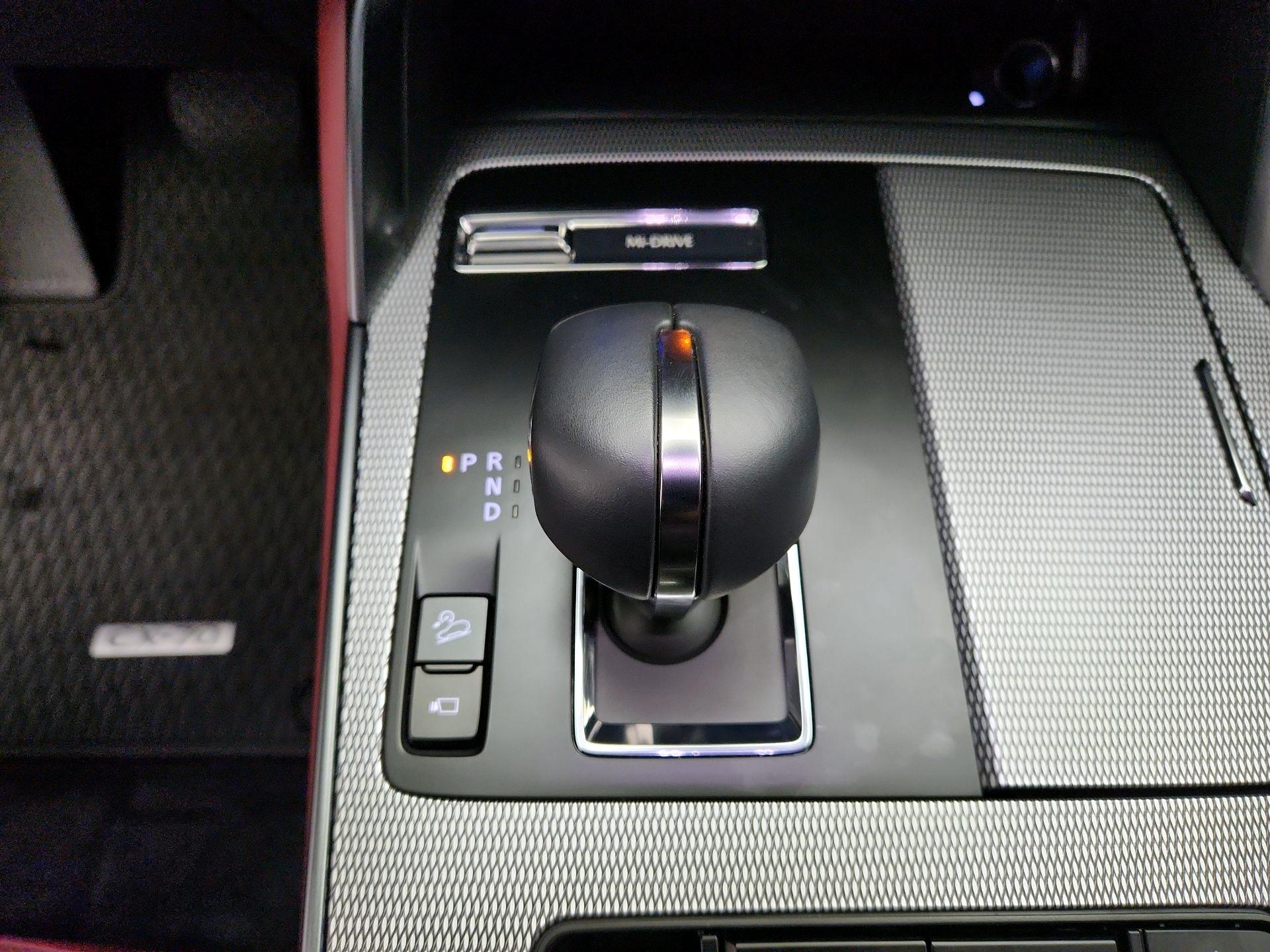 Thumbnail: 2025 Mazda CX-70 - 18
