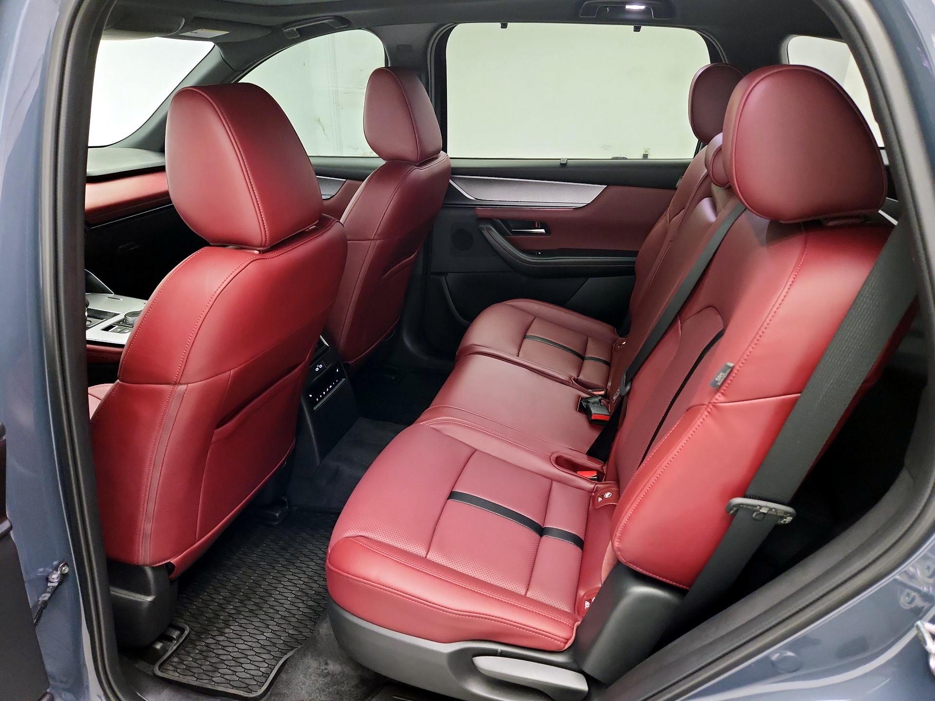Thumbnail: 2025 Mazda CX-70 - 20