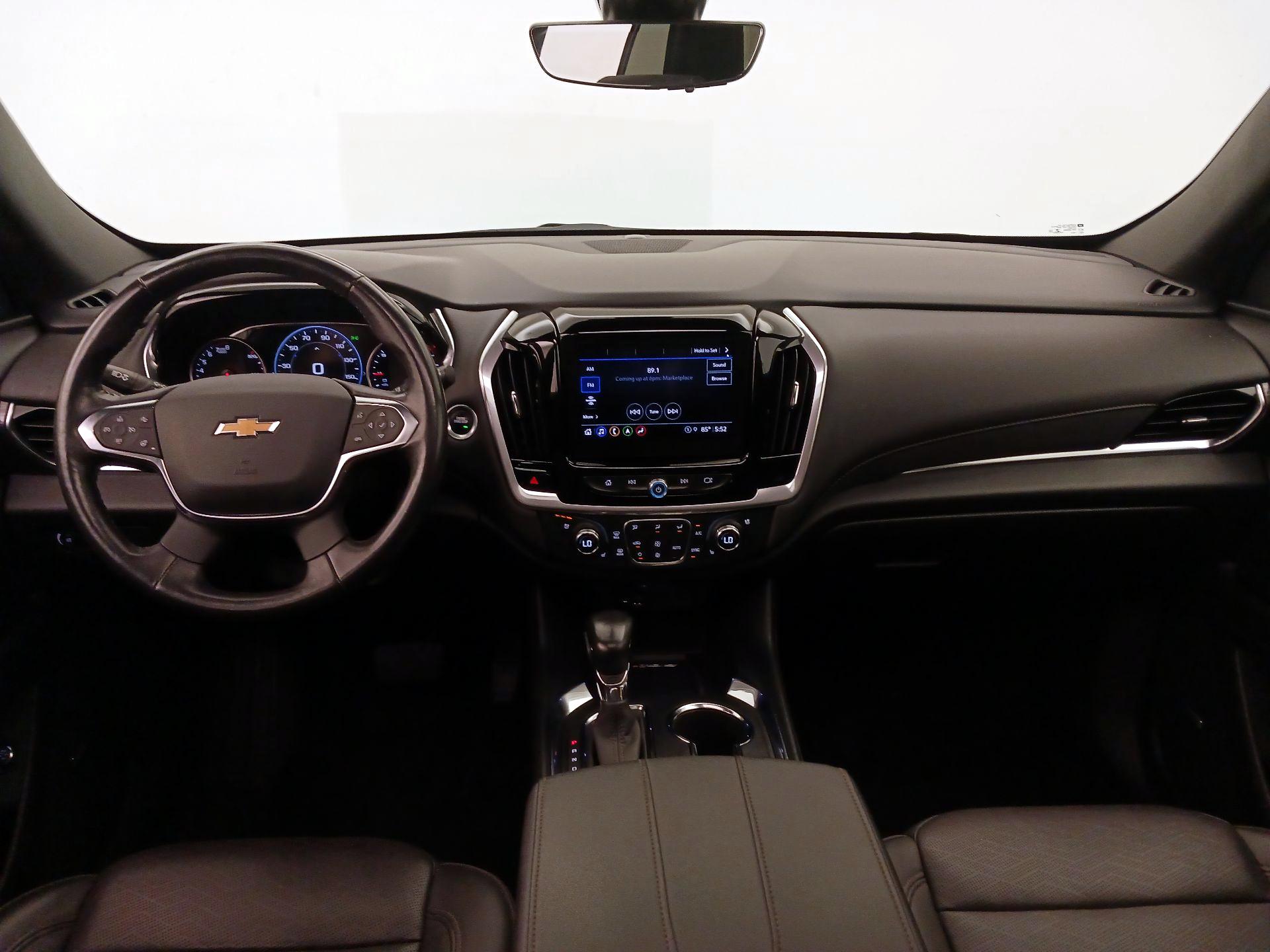 Thumbnail: 2022 Chevrolet Traverse - 9