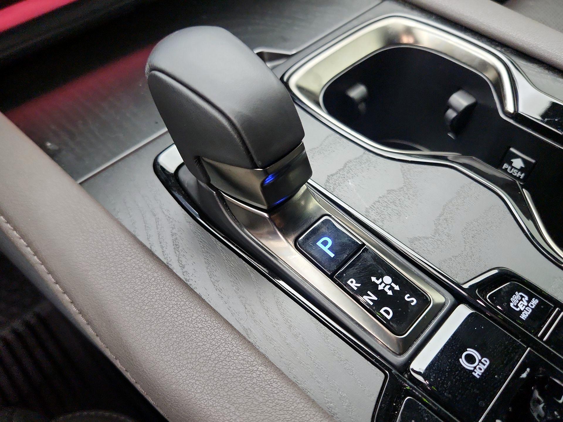 Thumbnail: 2025 Lexus RX - 18