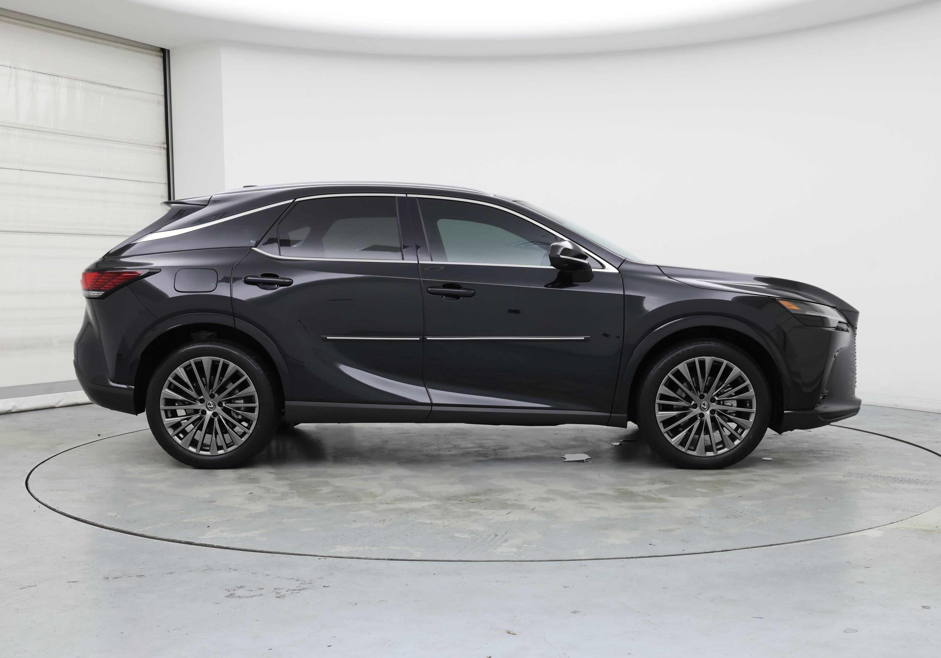 Thumbnail: 2025 Lexus RX - 7