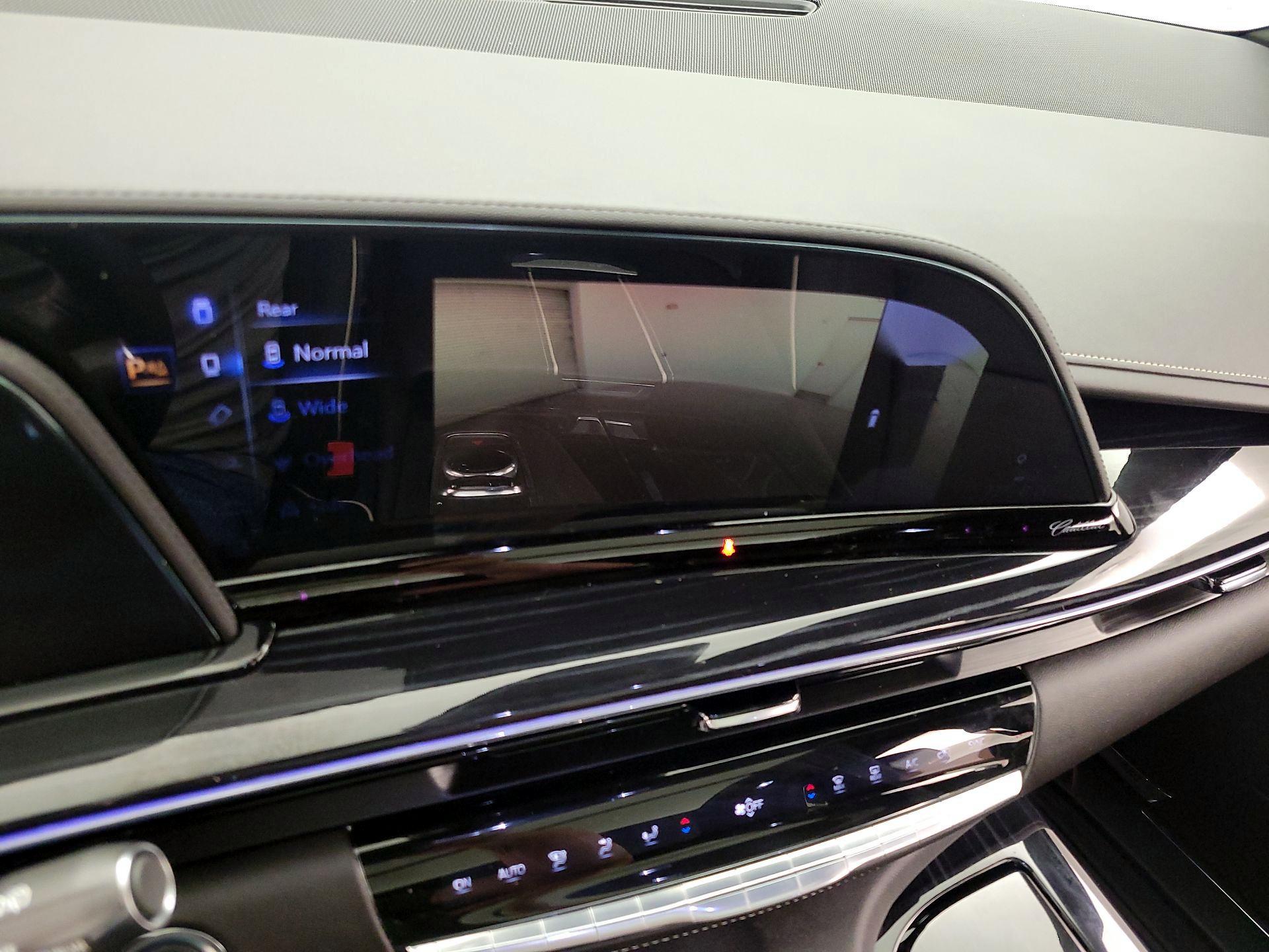 Thumbnail: 2024 Cadillac Escalade - 15