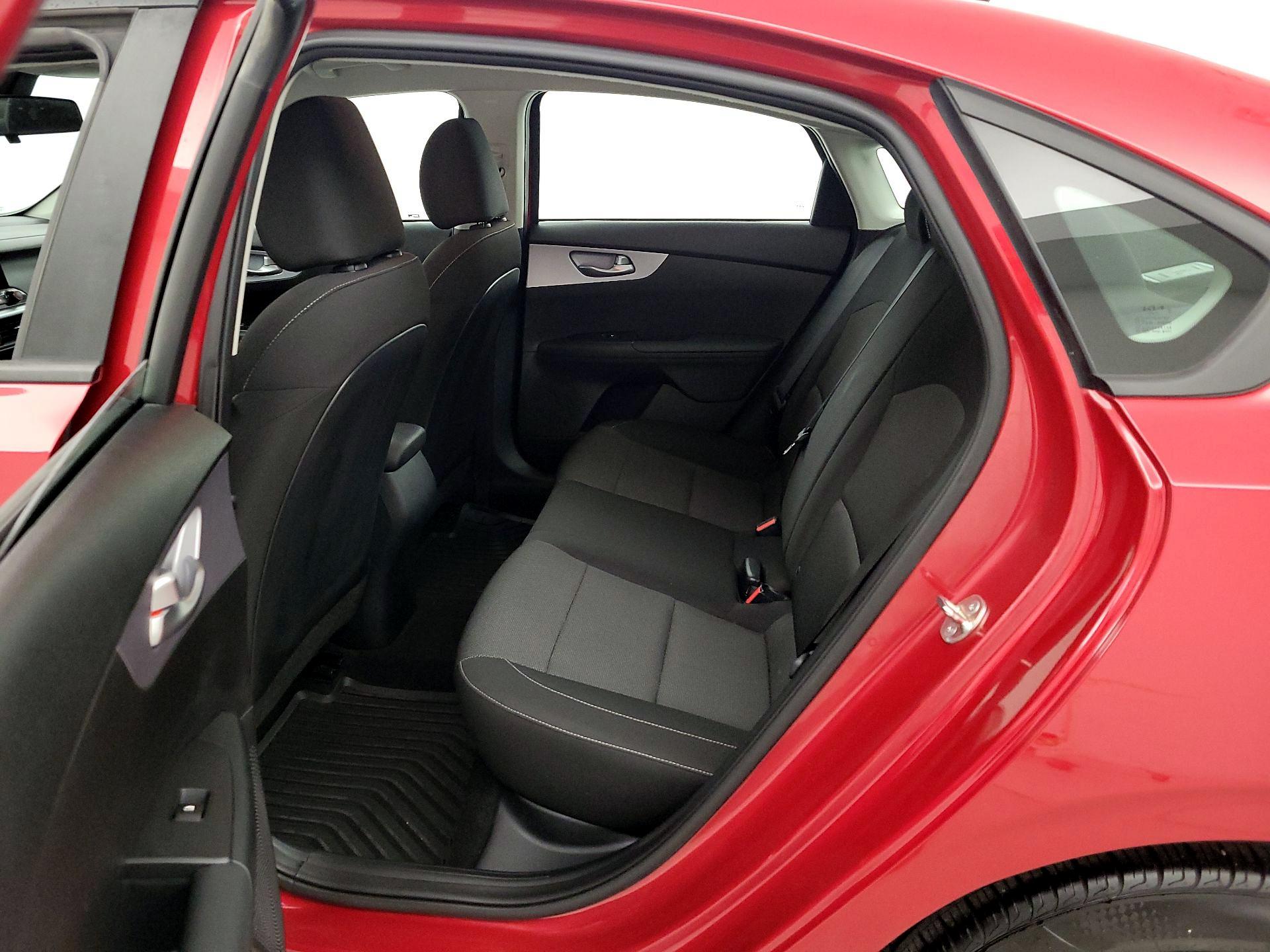 Thumbnail: 2024 Kia Forte - 19