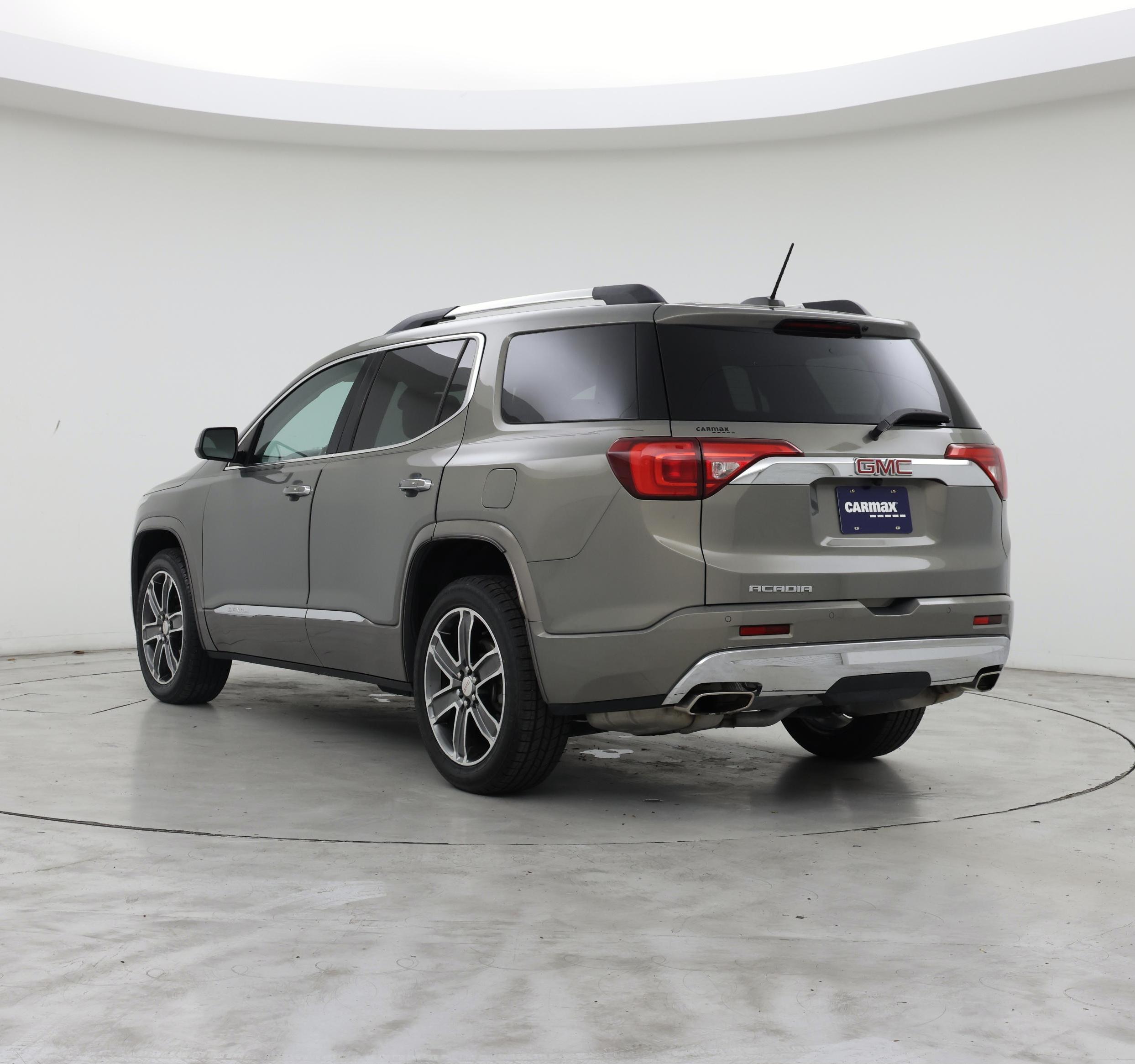 Thumbnail: 2019 GMC Acadia - 2