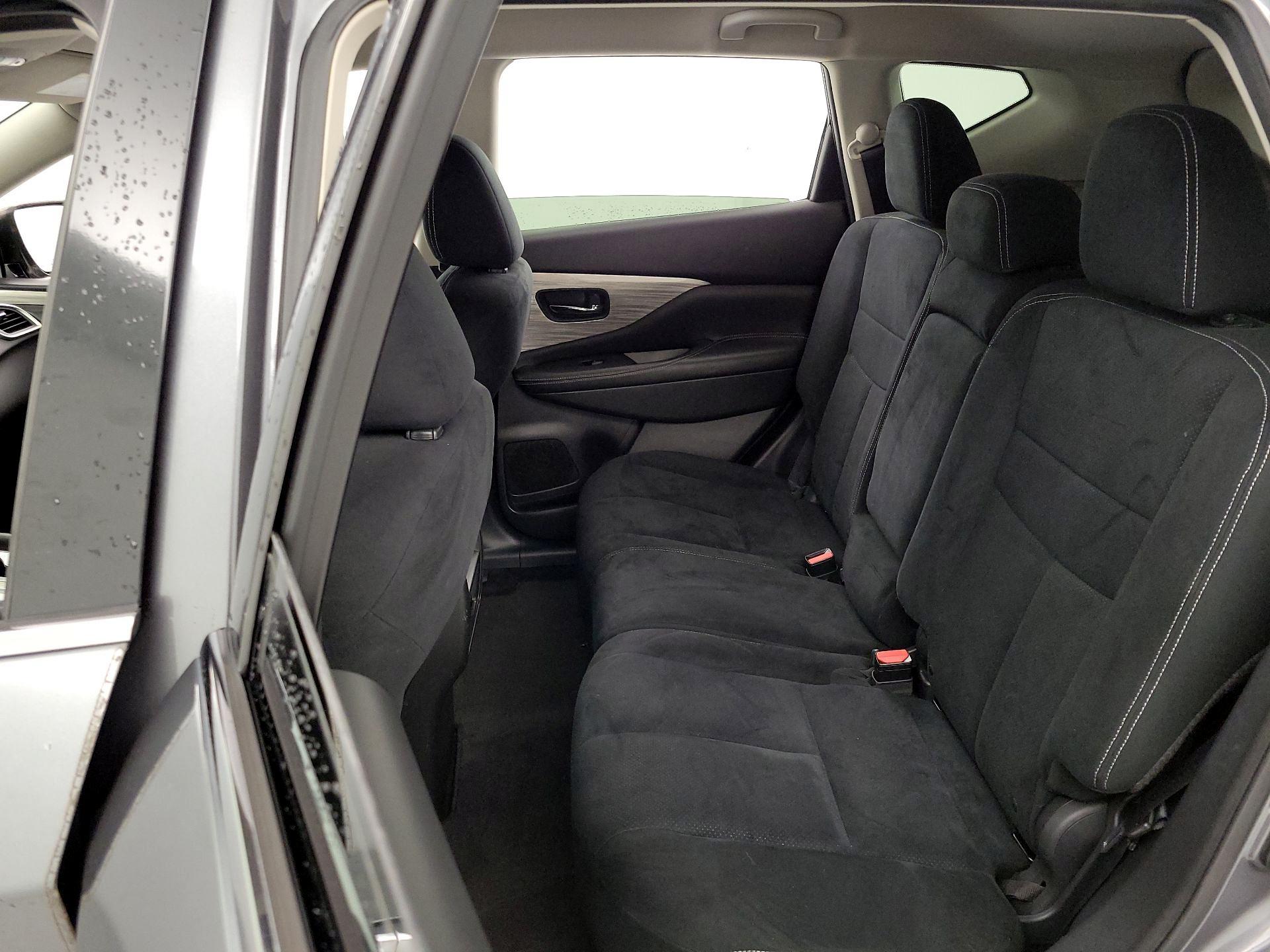 Thumbnail: 2016 Nissan Murano - 20
