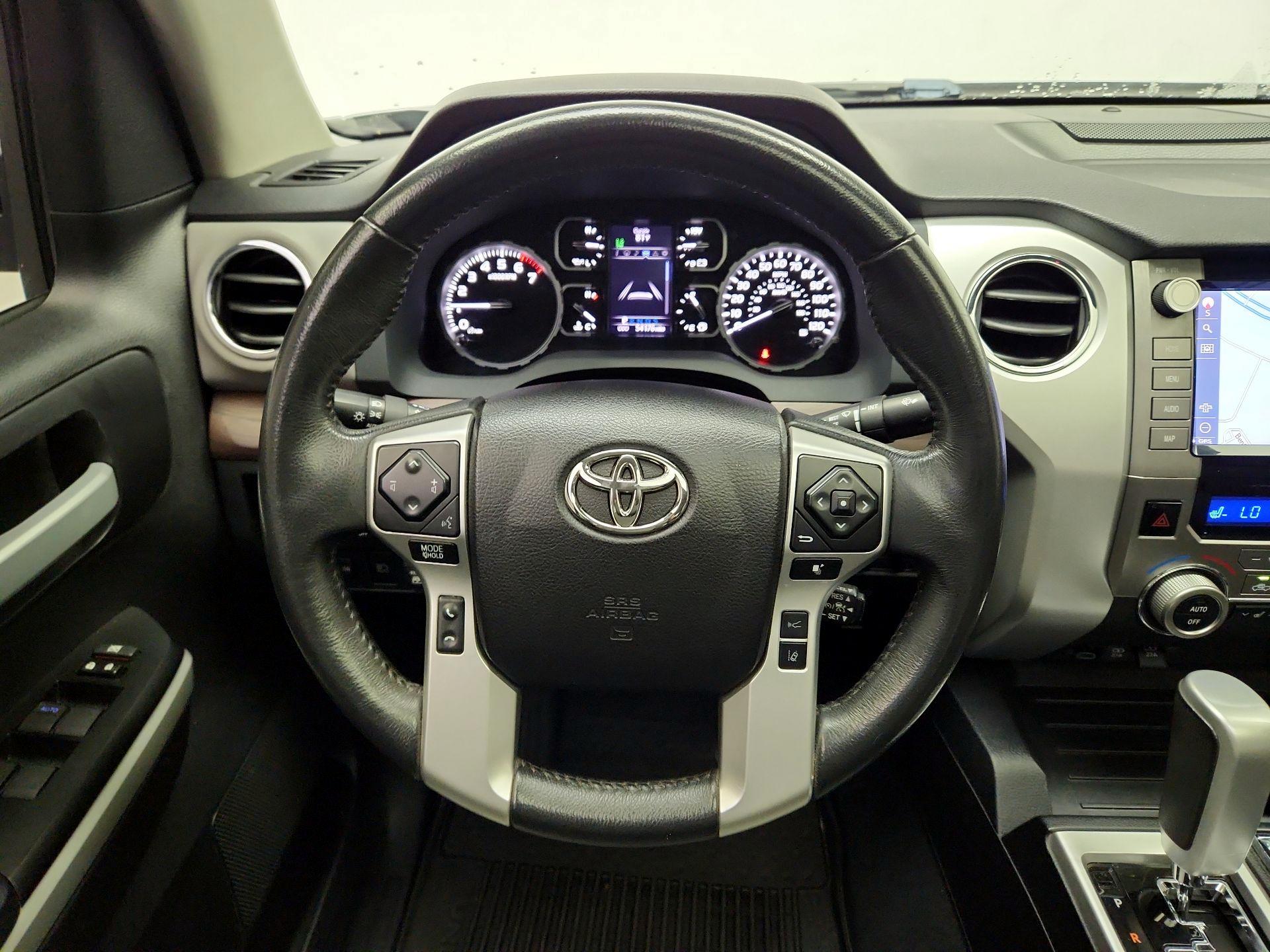 Thumbnail: 2021 Toyota Tundra - 10