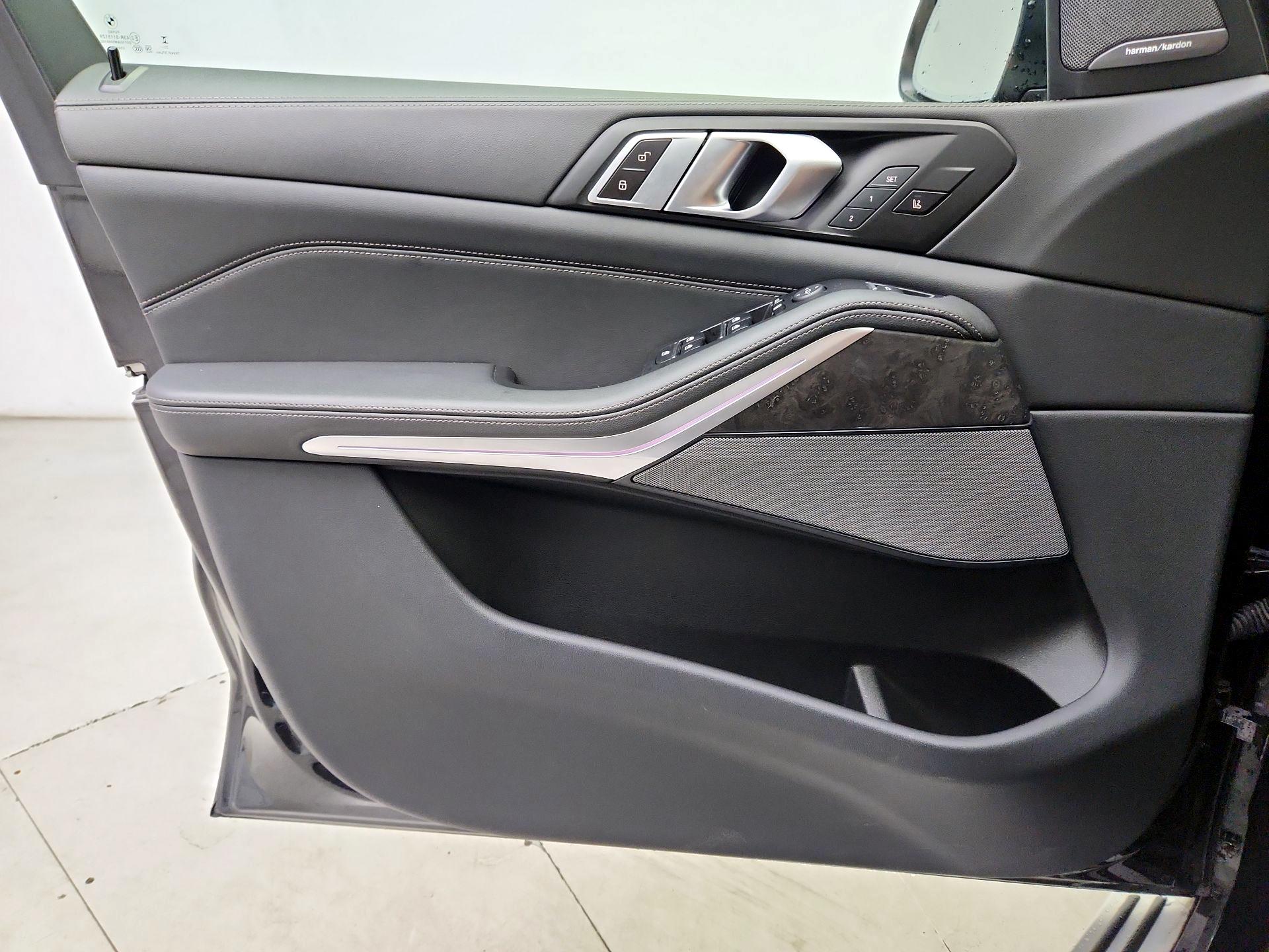 Thumbnail: 2024 BMW X5 - 12