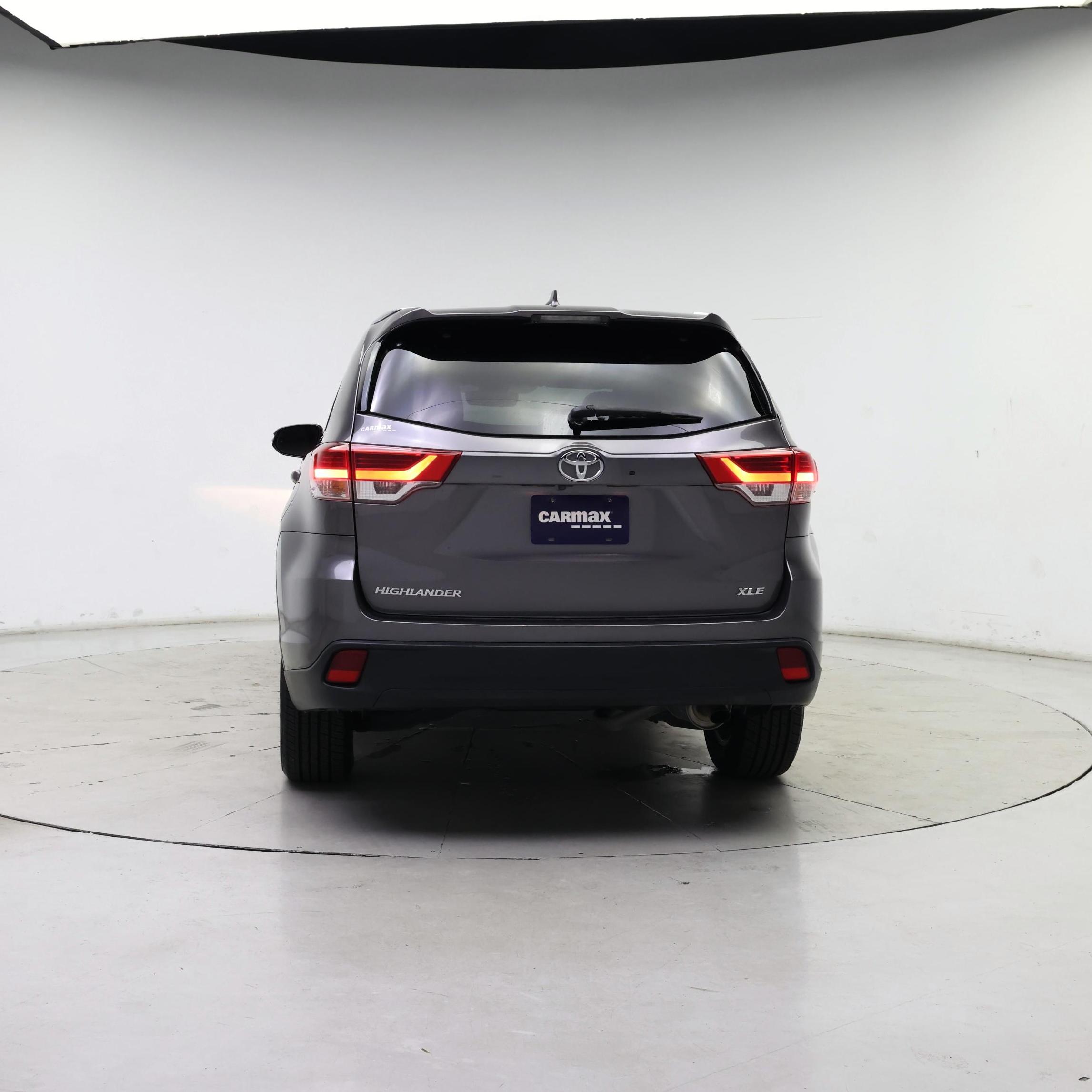 Thumbnail: 2017 Toyota Highlander - 6