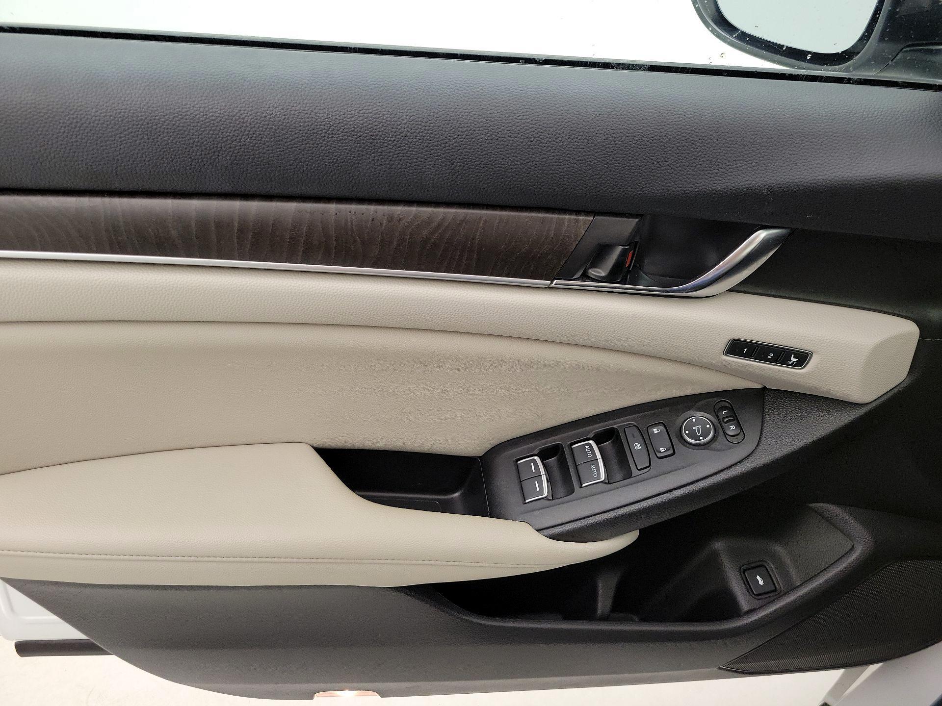 Thumbnail: 2021 Honda Accord - 12