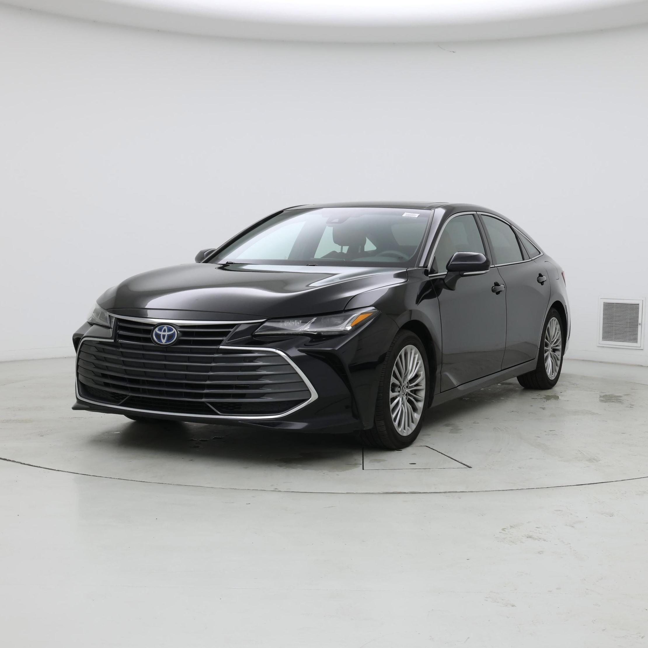 Thumbnail: 2022 Toyota Avalon - 4
