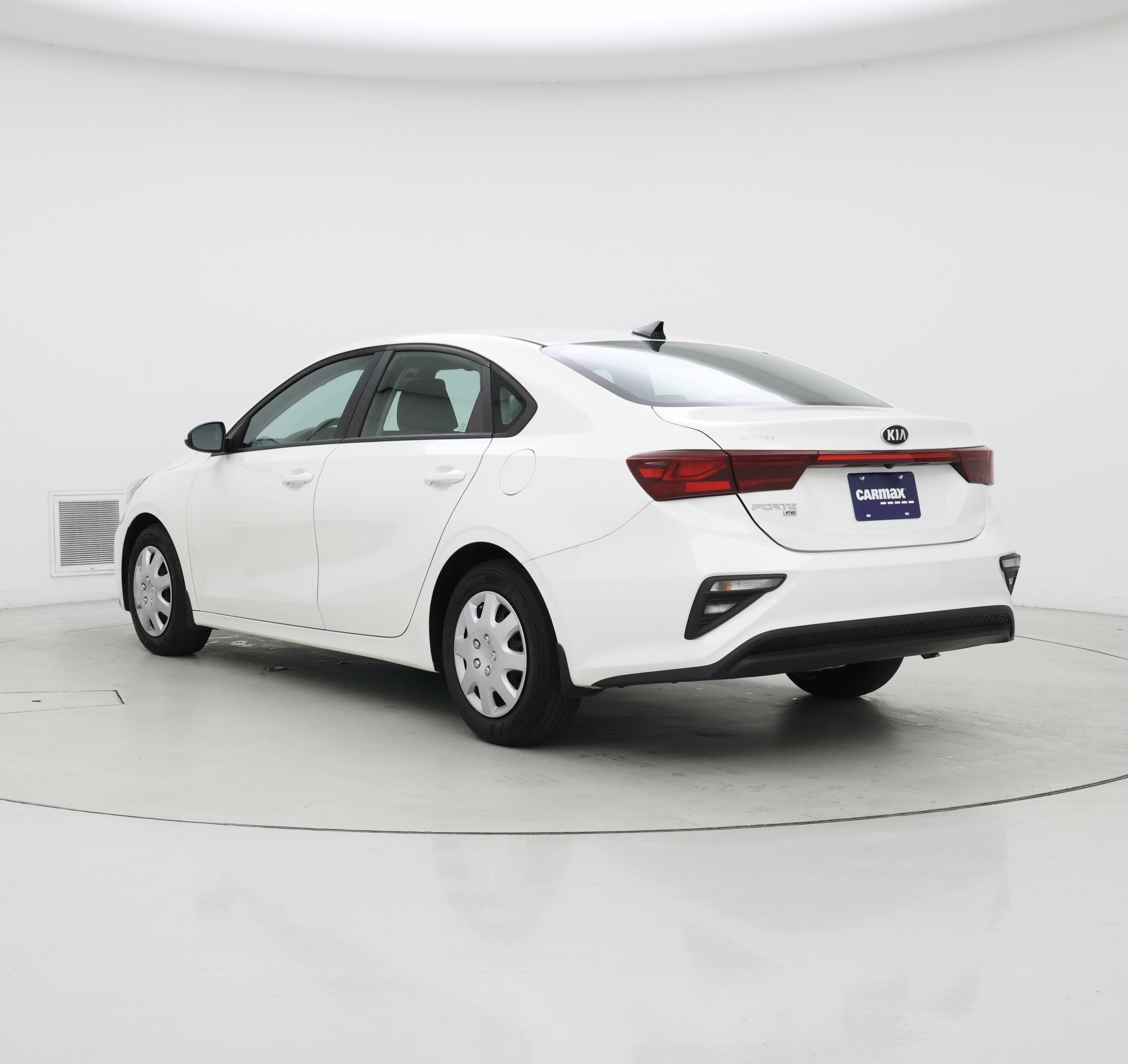 Thumbnail: 2021 Kia Forte - 2