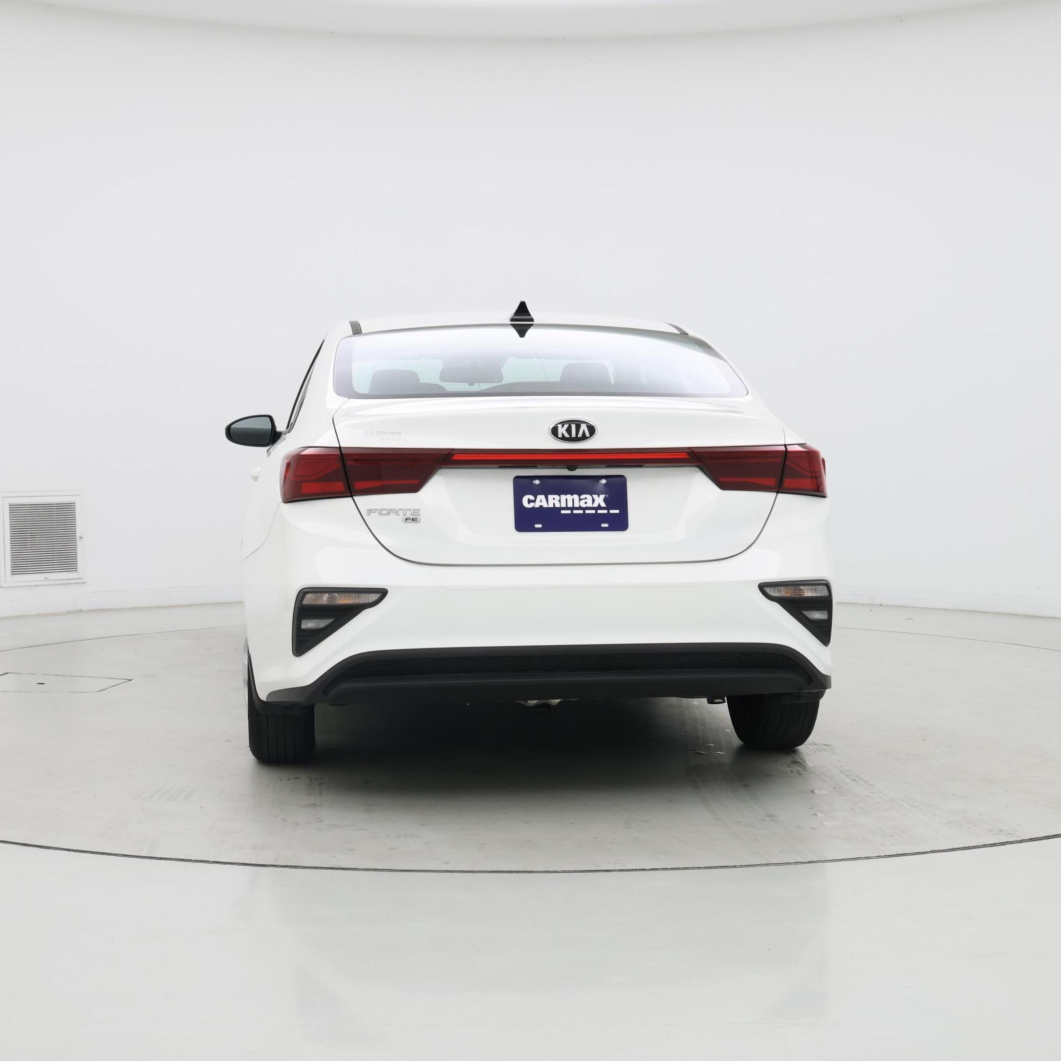 Thumbnail: 2021 Kia Forte - 6
