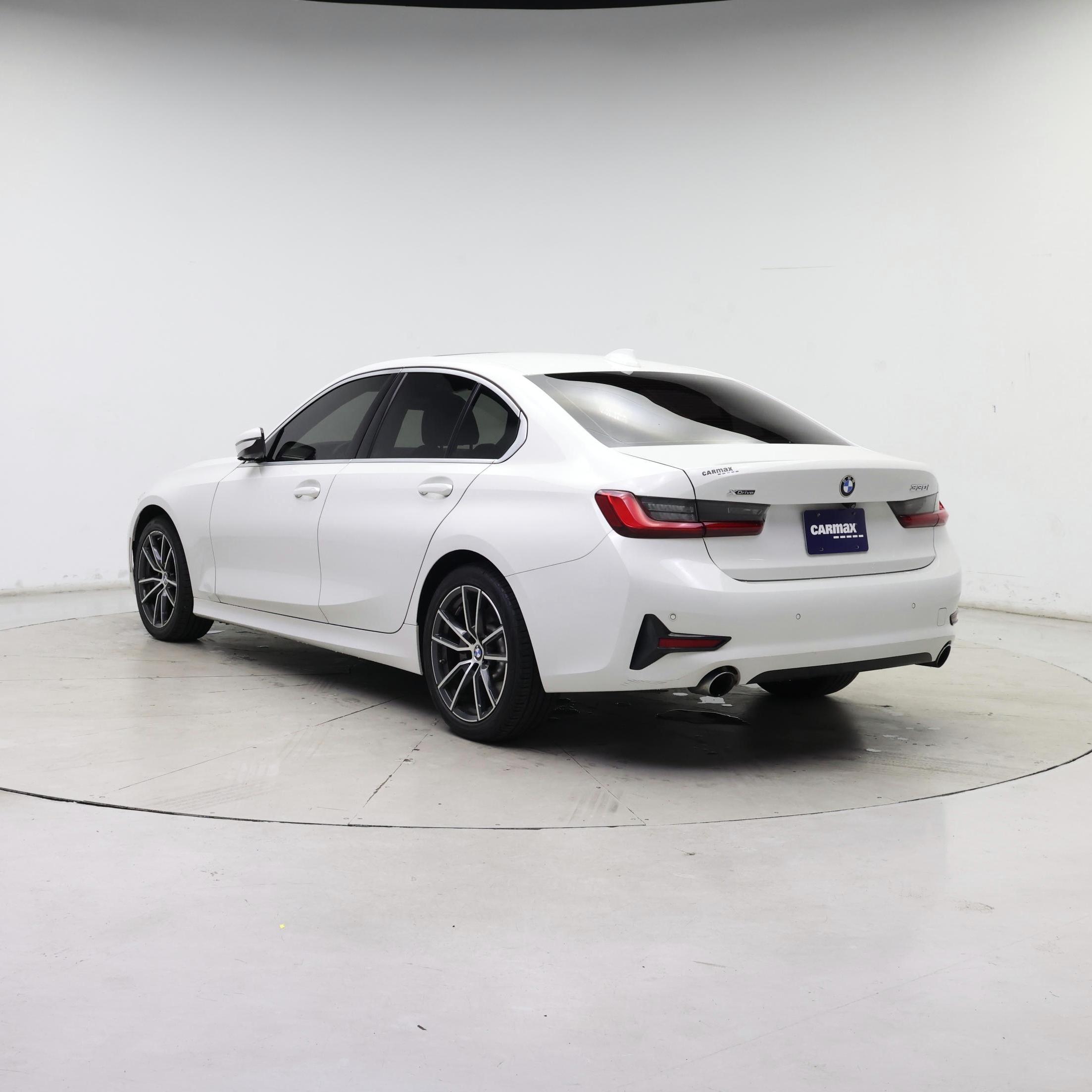Thumbnail: 2019 BMW 3 Series - 2