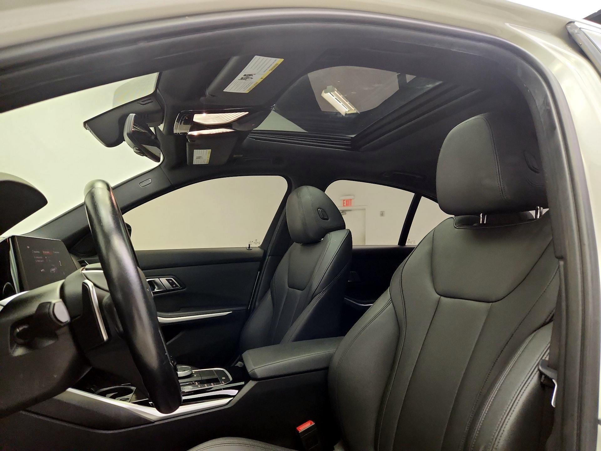 Thumbnail: 2019 BMW 3 Series - 19