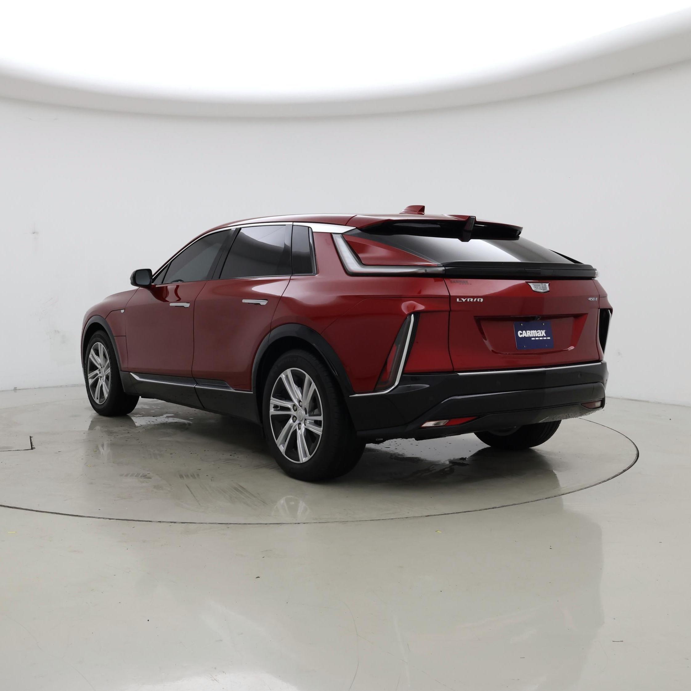 Thumbnail: 2024 Cadillac Lyriq - 2